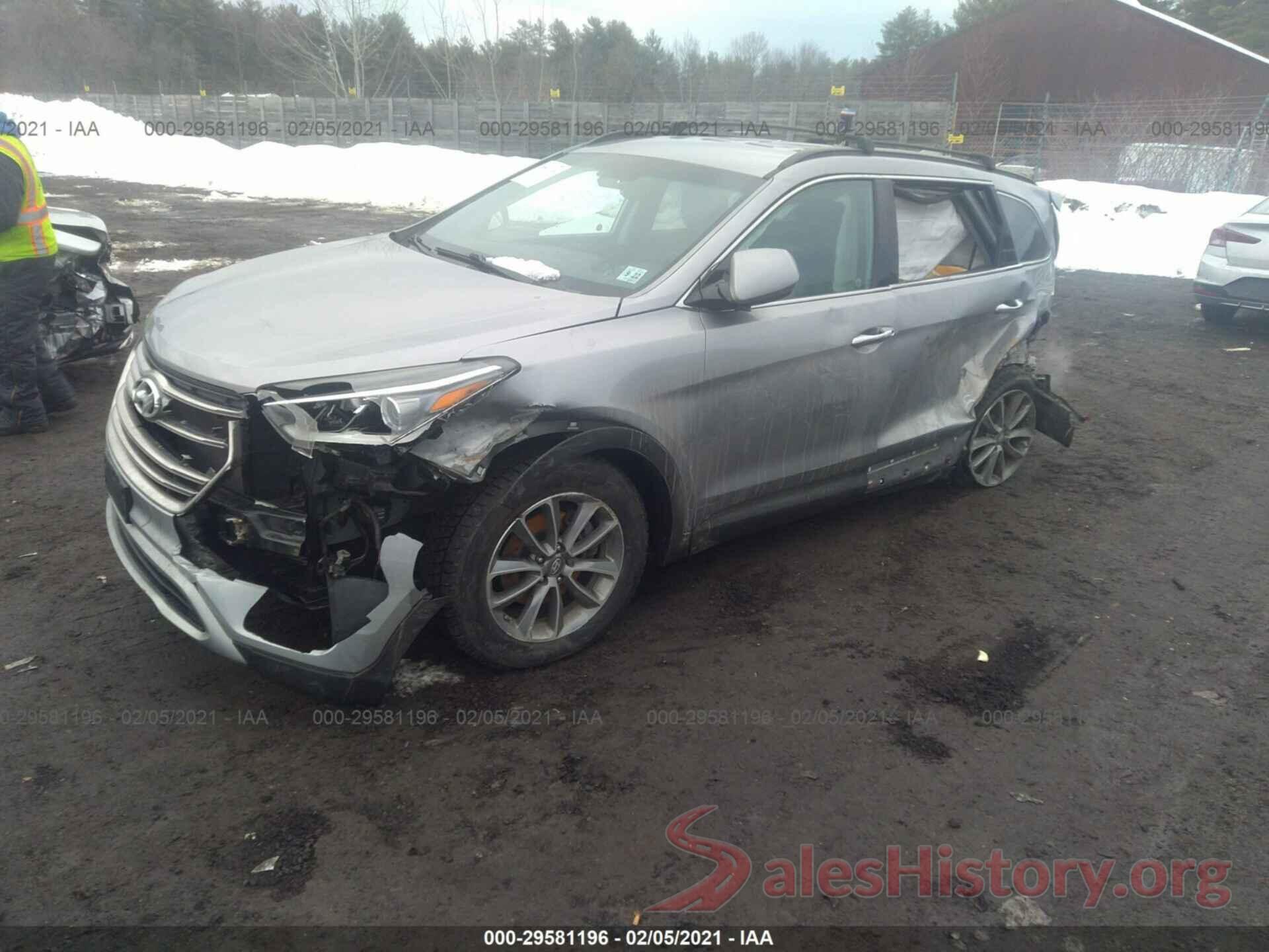 KM8SMDHF4HU256249 2017 HYUNDAI SANTA FE