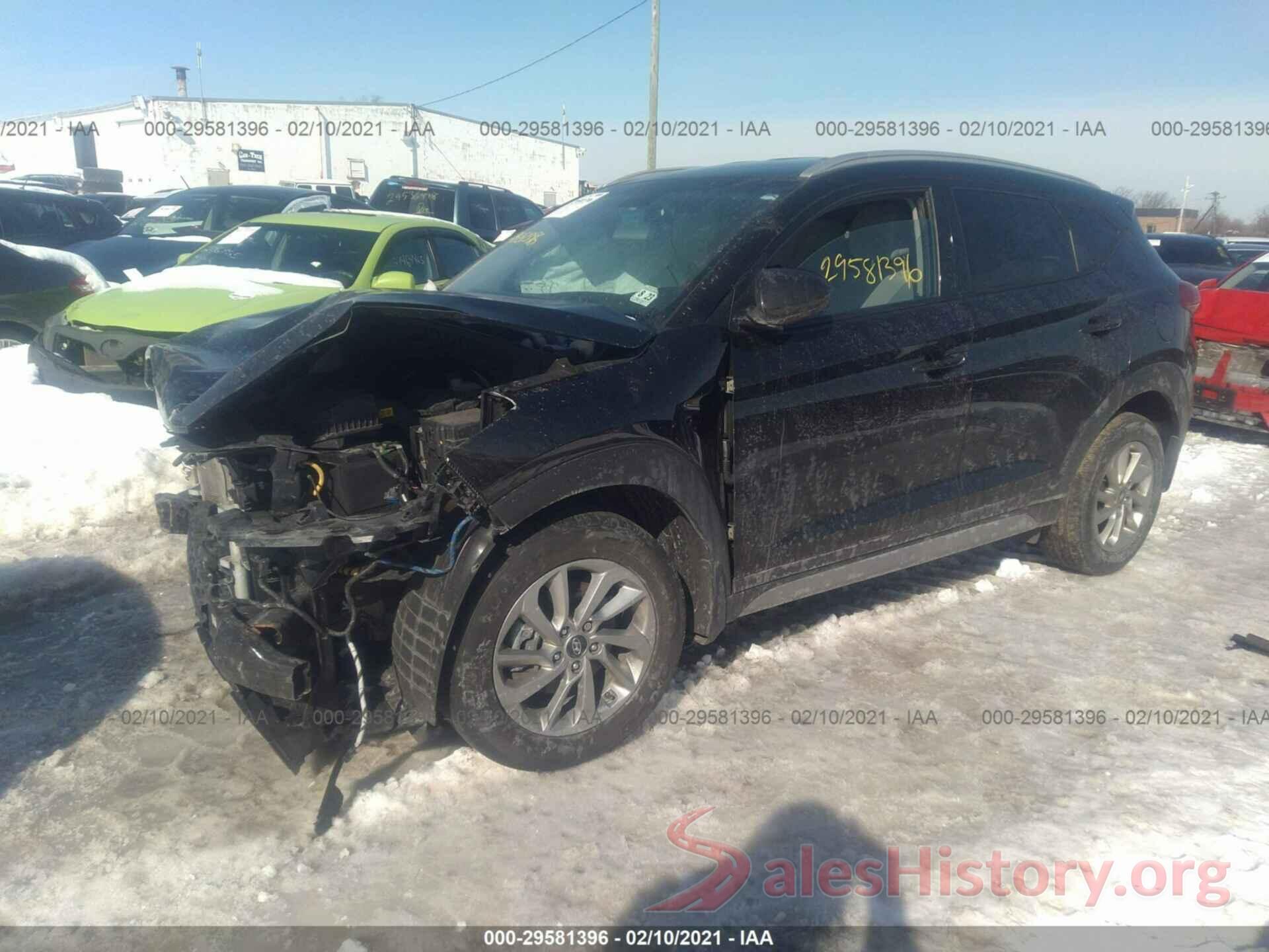 KM8J3CA49JU780925 2018 HYUNDAI TUCSON