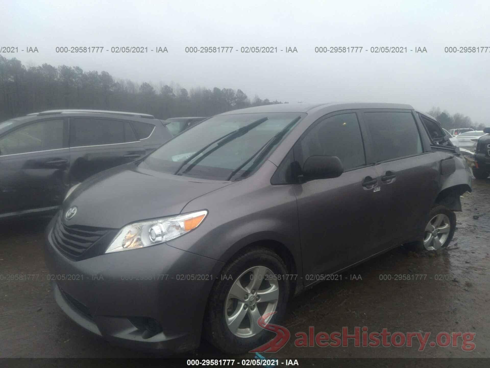 5TDZZ3DC8HS794144 2017 TOYOTA SIENNA