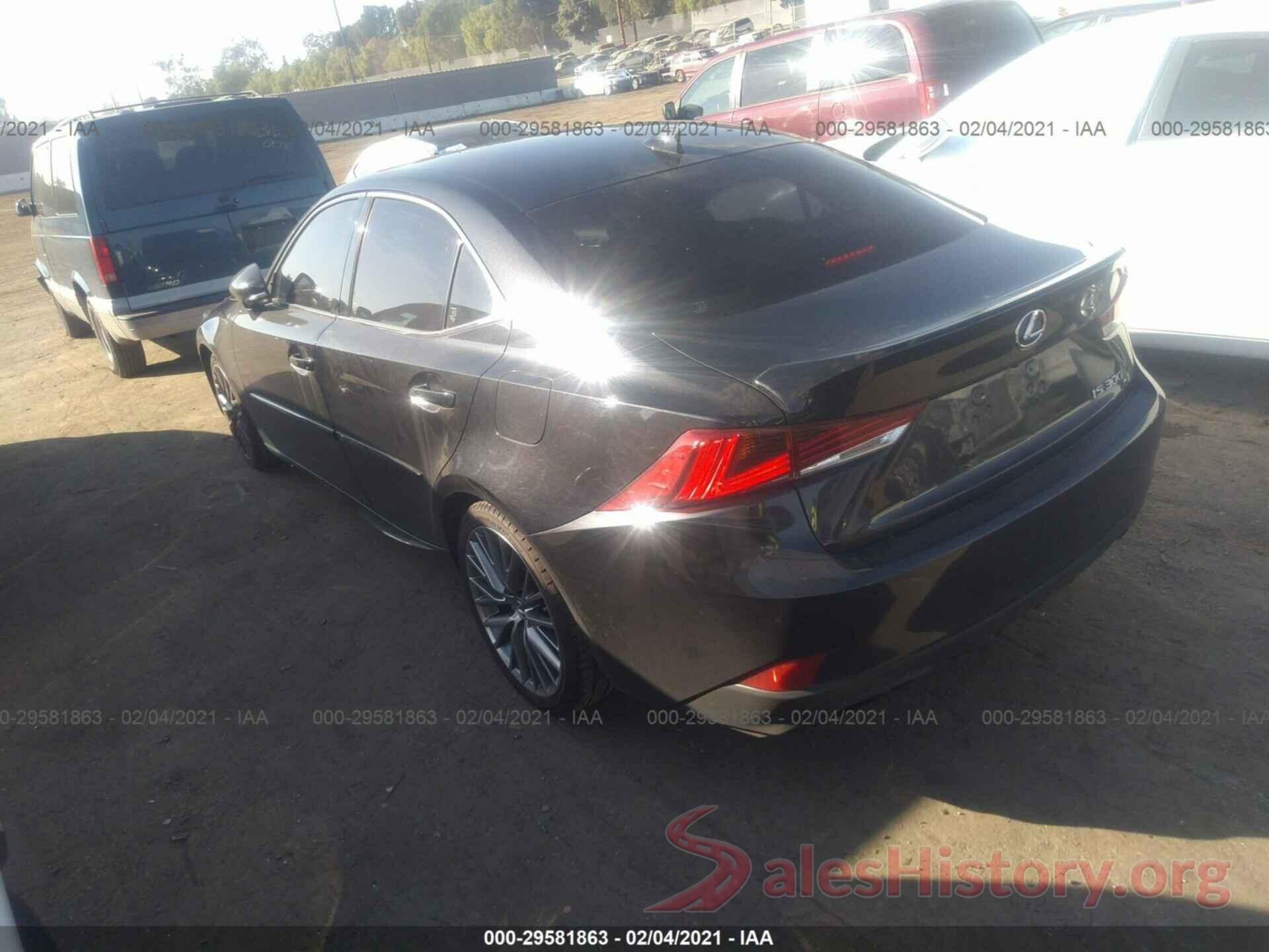 JTHBA1D23J5078704 2018 LEXUS IS