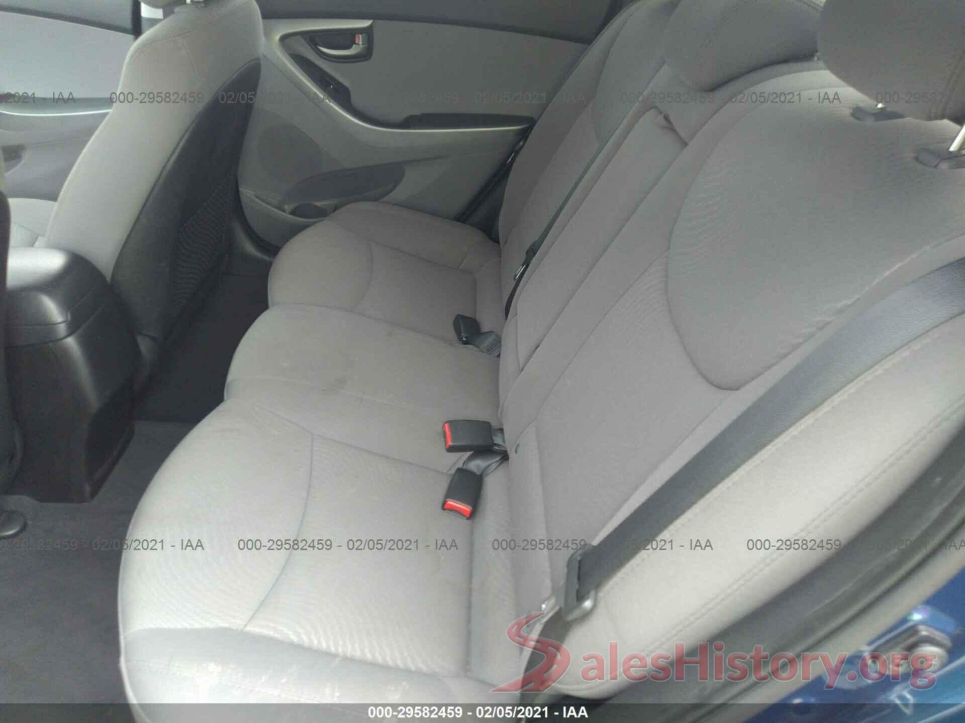 5NPDH4AE4GH792355 2016 HYUNDAI ELANTRA