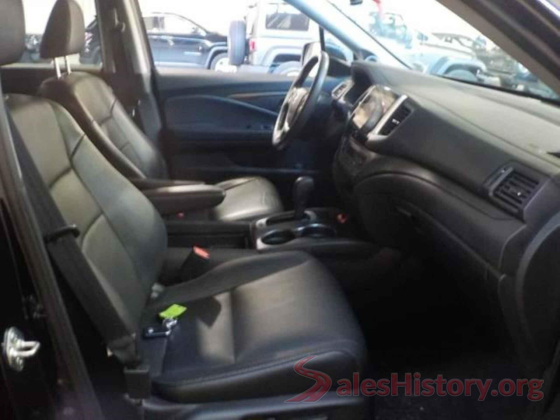 5FNYF6H55JB000938 2018 HONDA PILOT