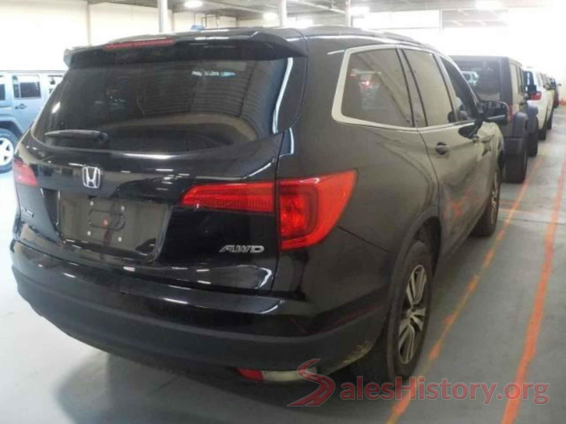 5FNYF6H55JB000938 2018 HONDA PILOT