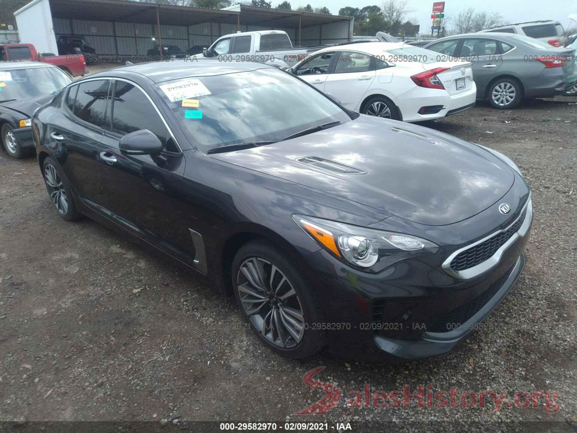 KNAE15LA0K6051449 2019 KIA STINGER