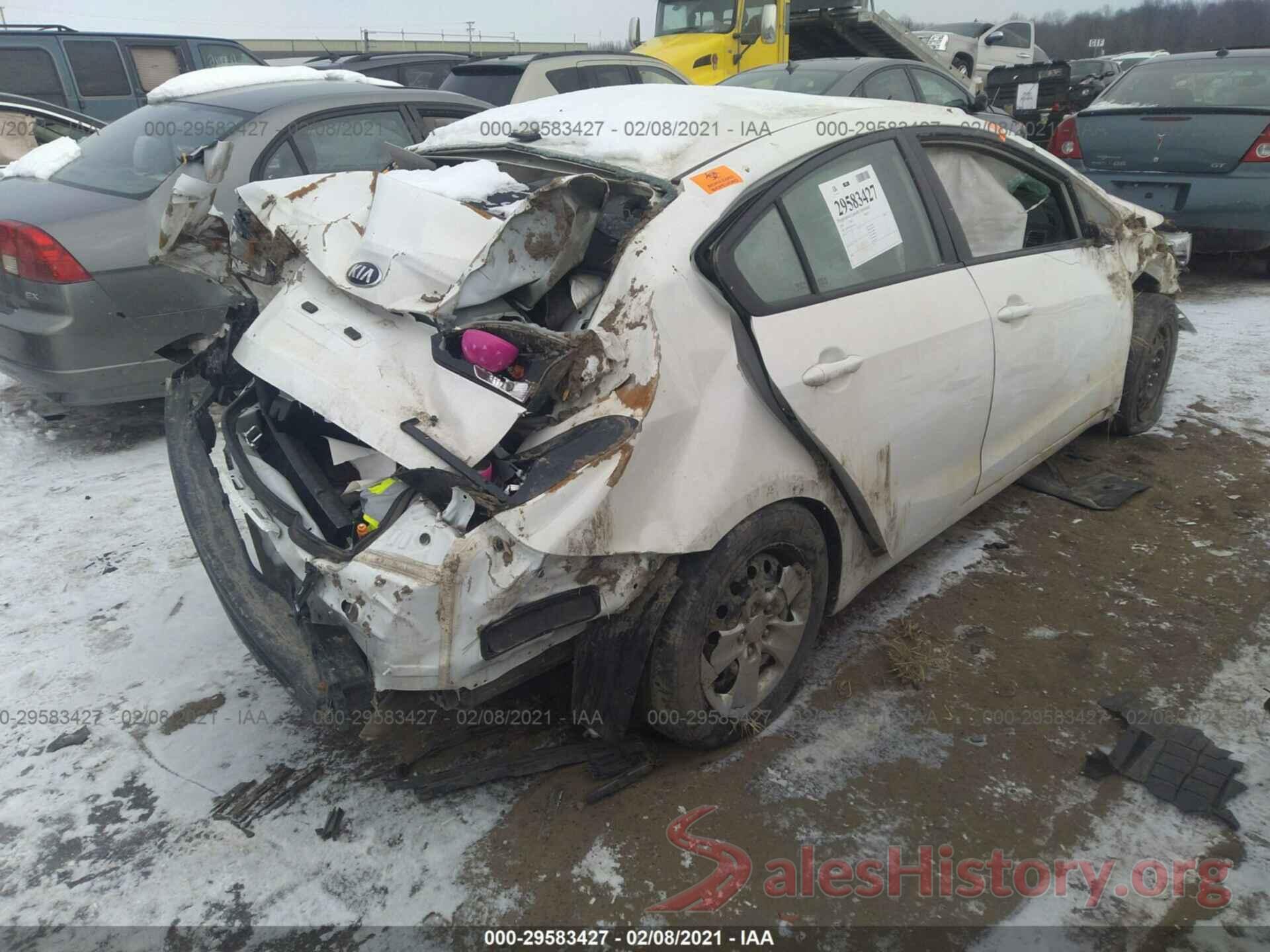 3KPFK4A74JE232813 2018 KIA FORTE