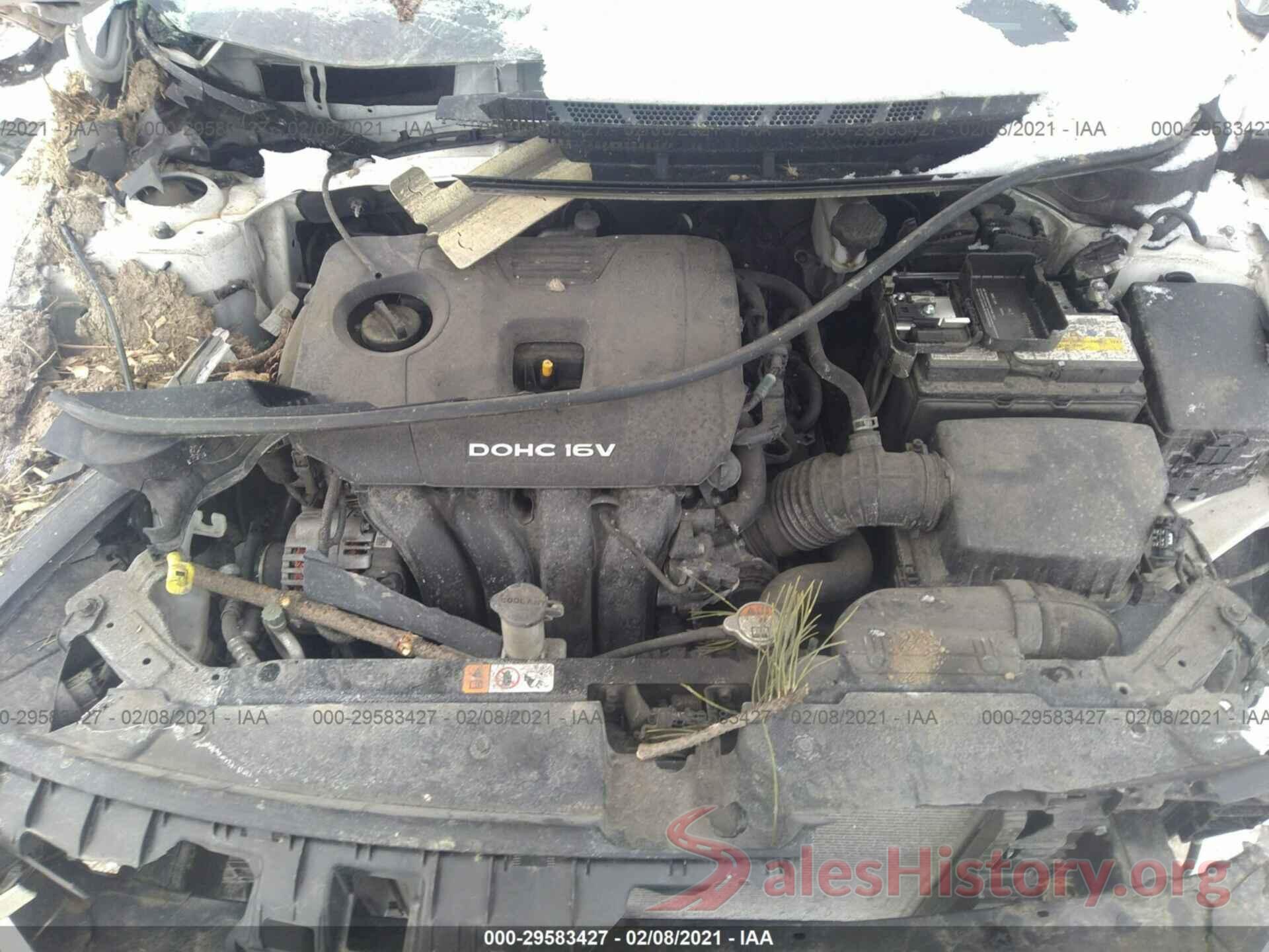 3KPFK4A74JE232813 2018 KIA FORTE