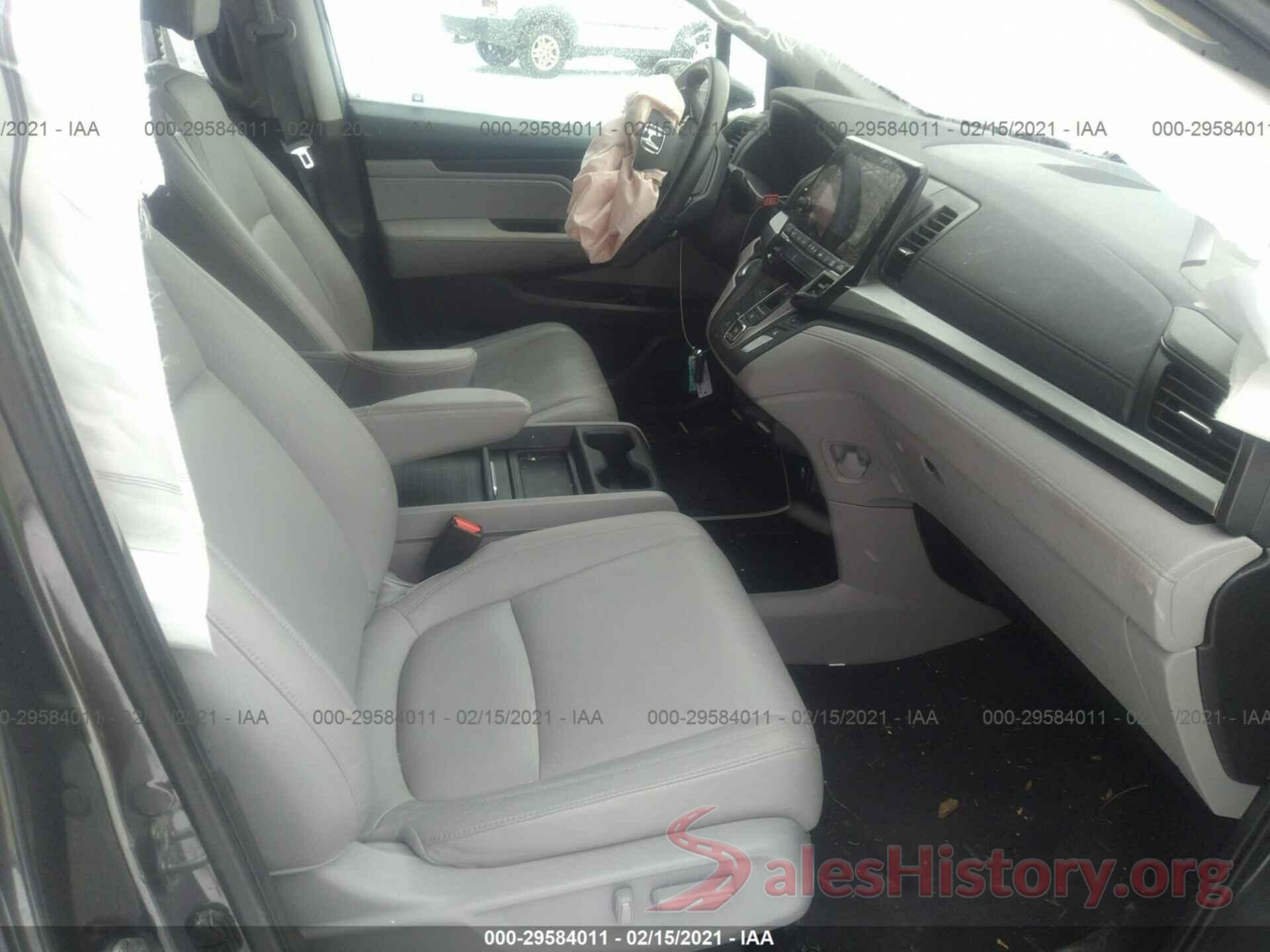 5FNRL6H71JB046913 2018 HONDA ODYSSEY