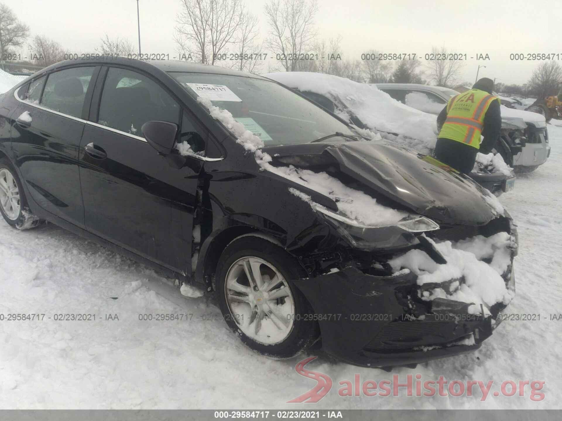 1G1BE5SM6J7166886 2018 CHEVROLET CRUZE