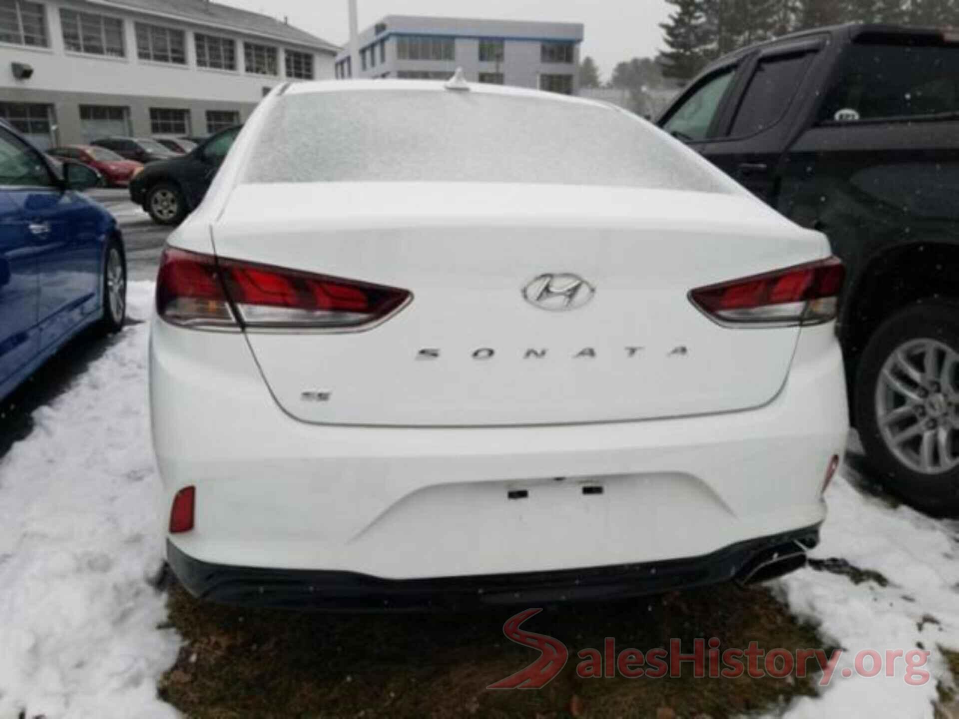 5NPE24AF3JH605385 2018 HYUNDAI SONATA