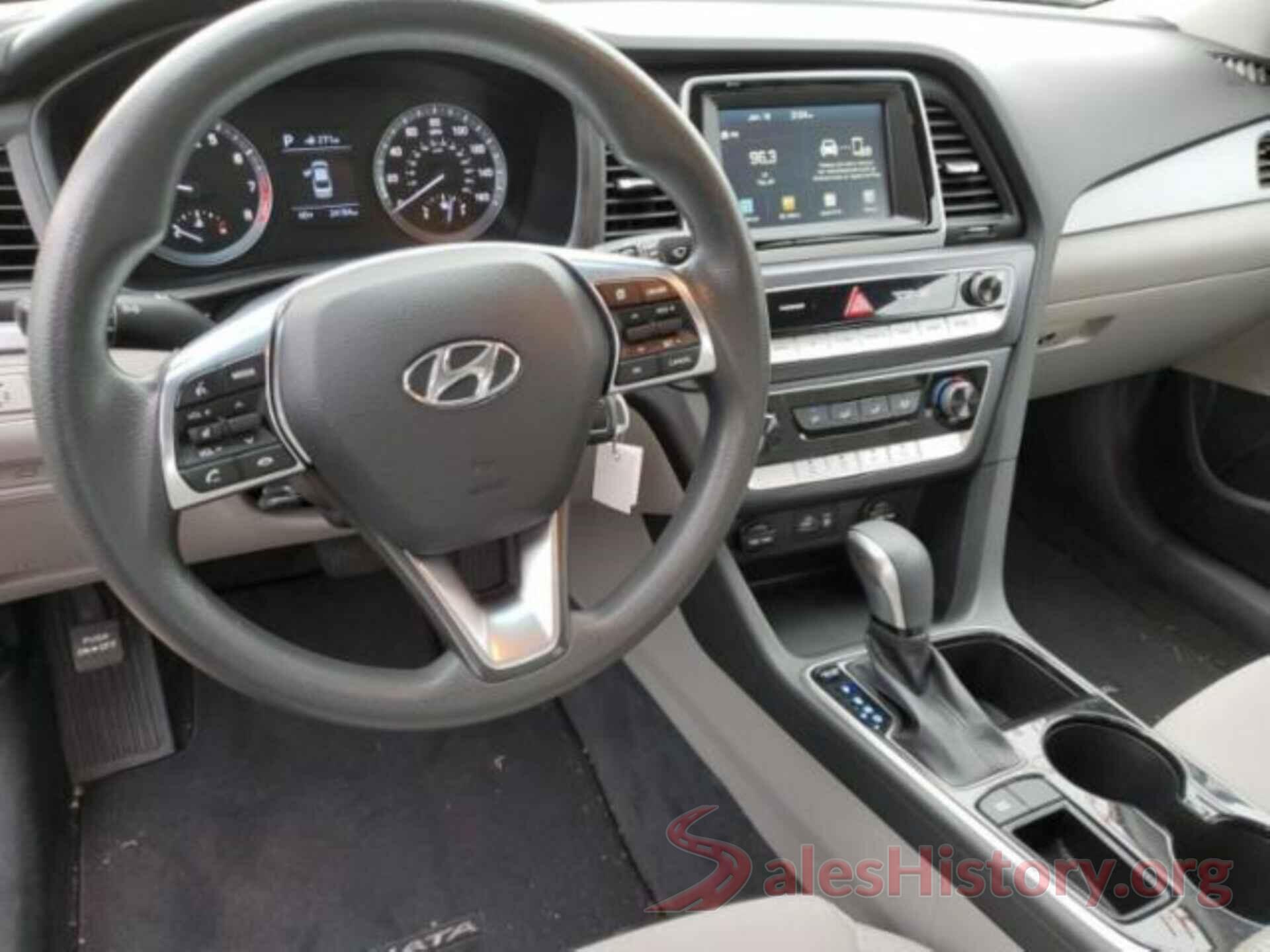 5NPE24AF2JH639740 2018 HYUNDAI SONATA