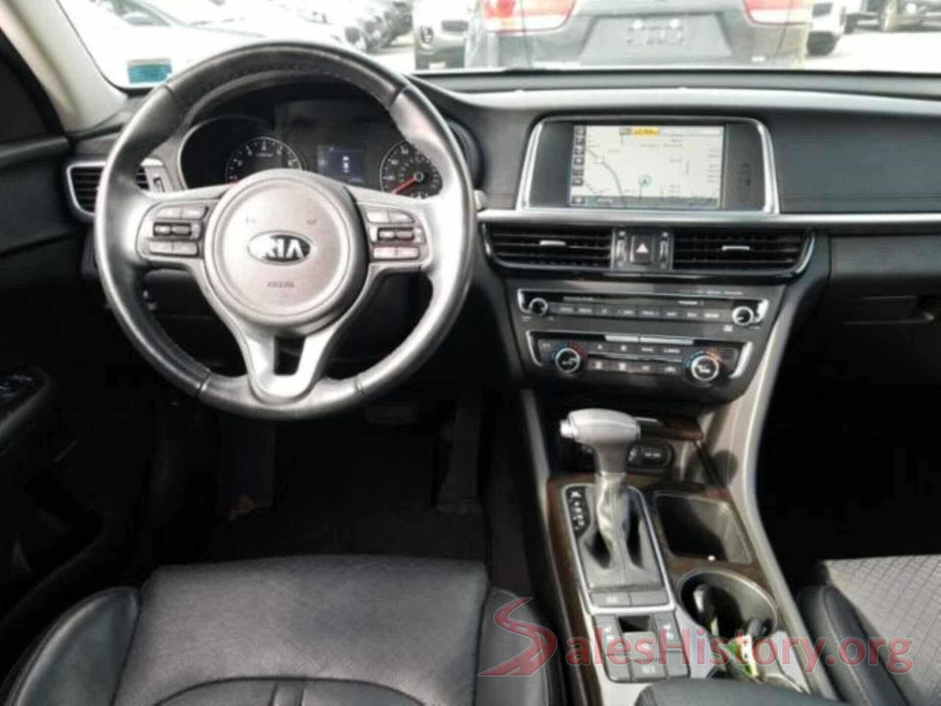 5XXGU4L30JG233201 2018 KIA OPTIMA