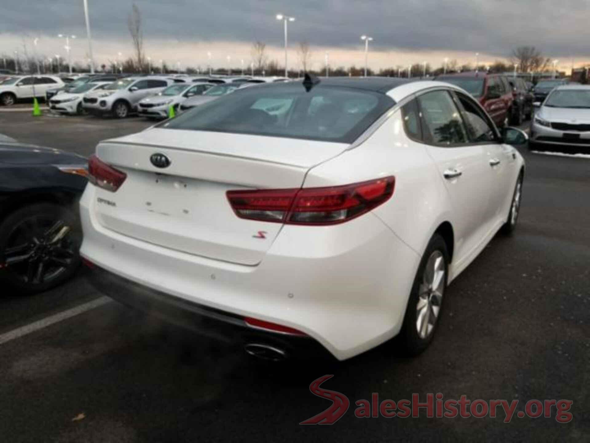 5XXGT4L37JG240858 2018 KIA OPTIMA