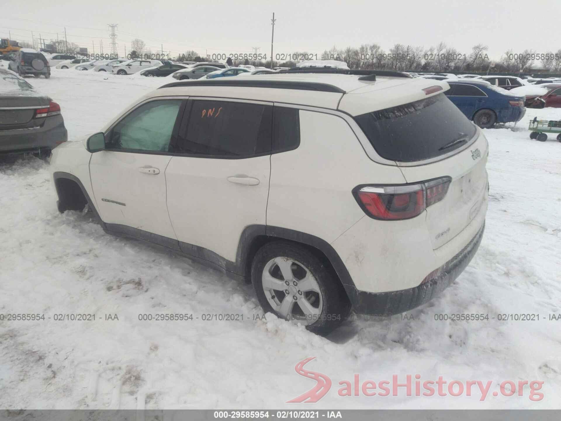 3C4NJDBB9JT492671 2018 JEEP COMPASS