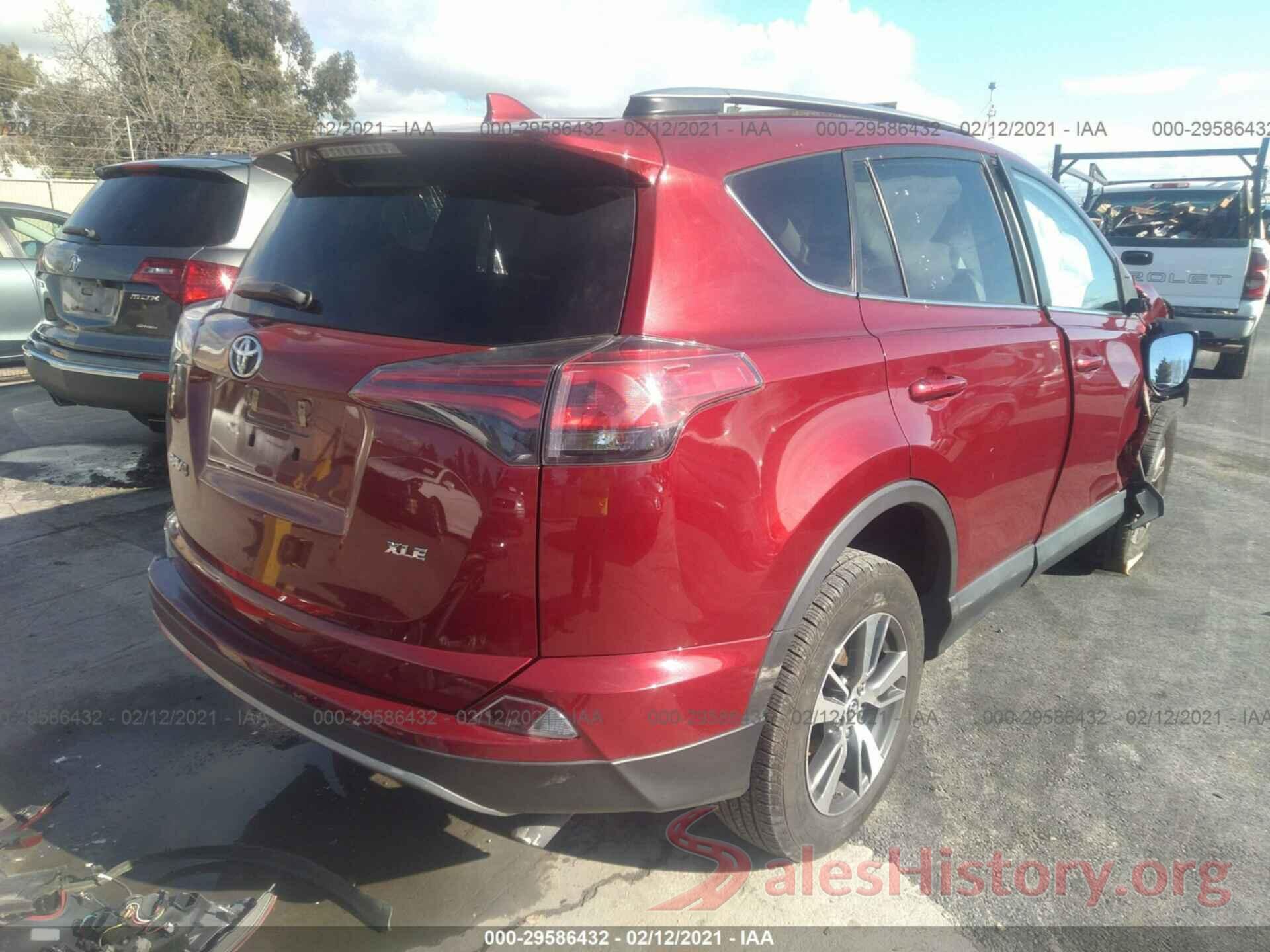 2T3WFREV4JW483989 2018 TOYOTA RAV4