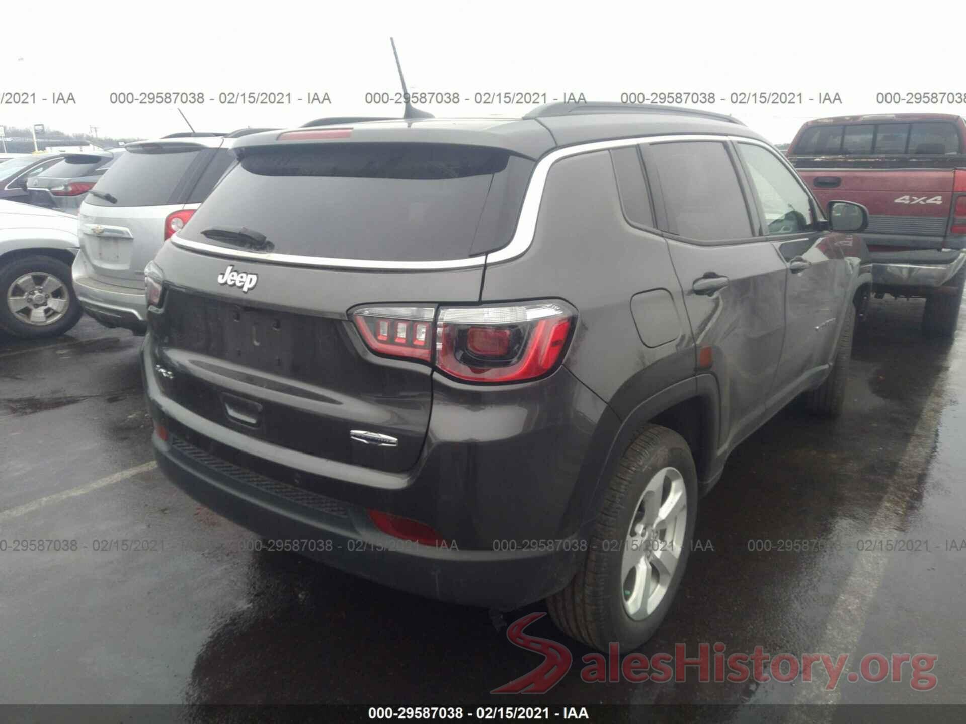 3C4NJDBB0JT303857 2018 JEEP COMPASS