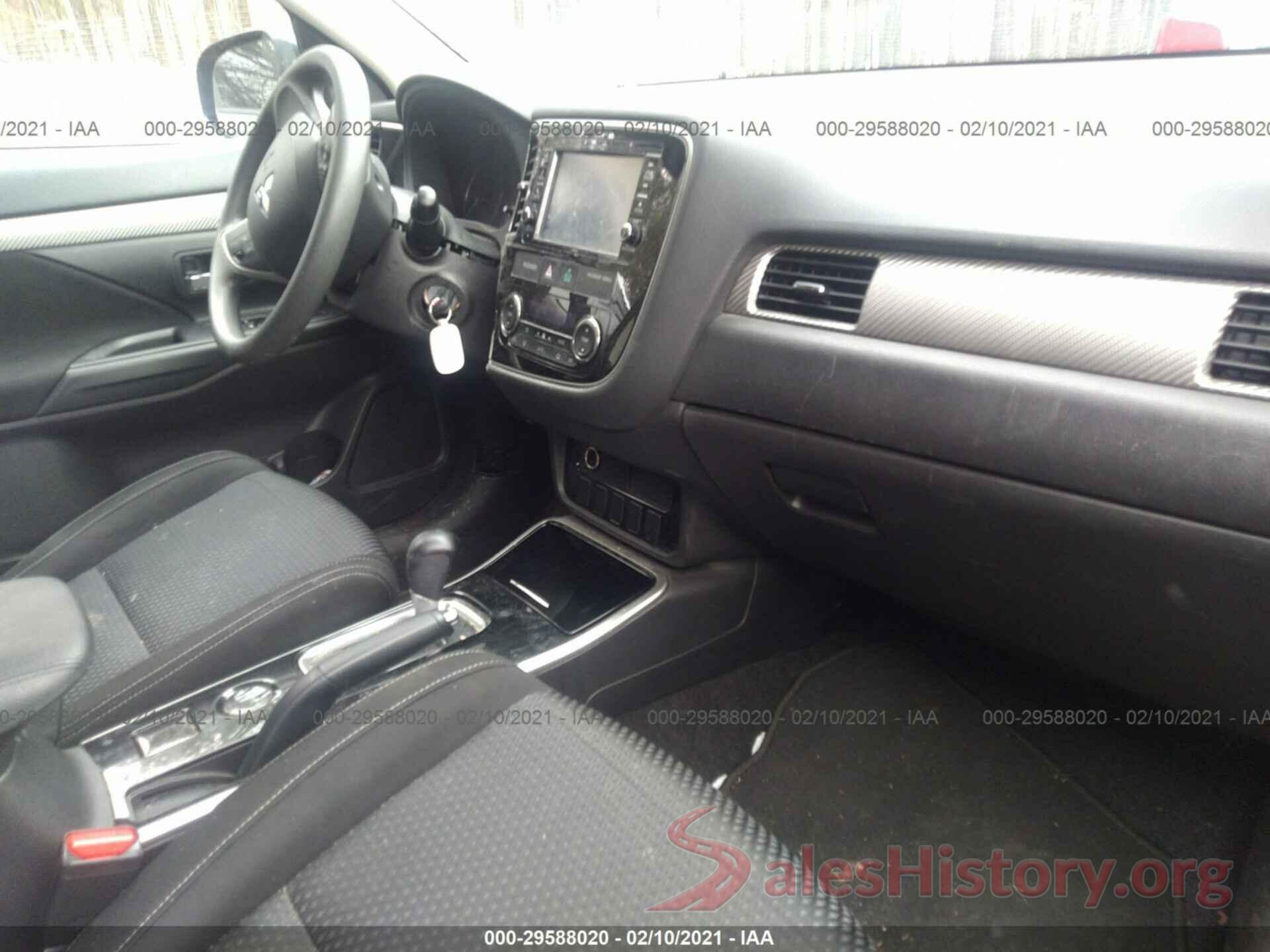 JA4AD2A33JZ052632 2018 MITSUBISHI OUTLANDER