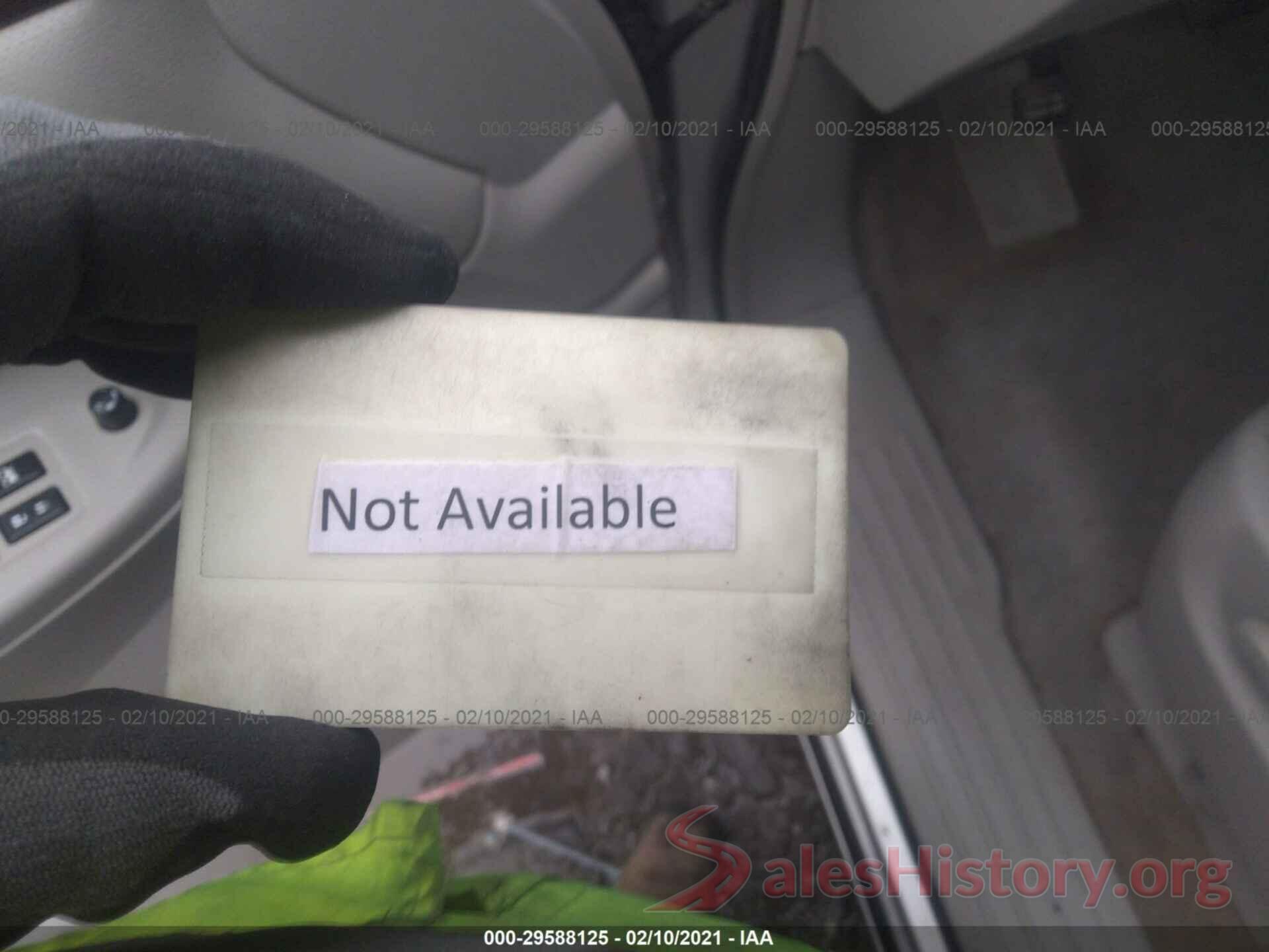 JN8AE2KP2G9157518 2016 NISSAN QUEST