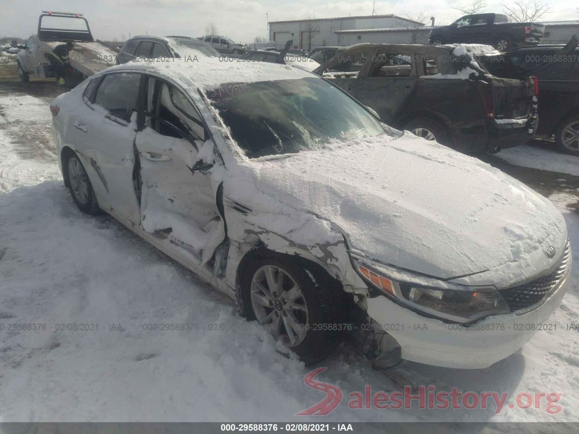 KNAGT4L31H5146308 2017 KIA OPTIMA