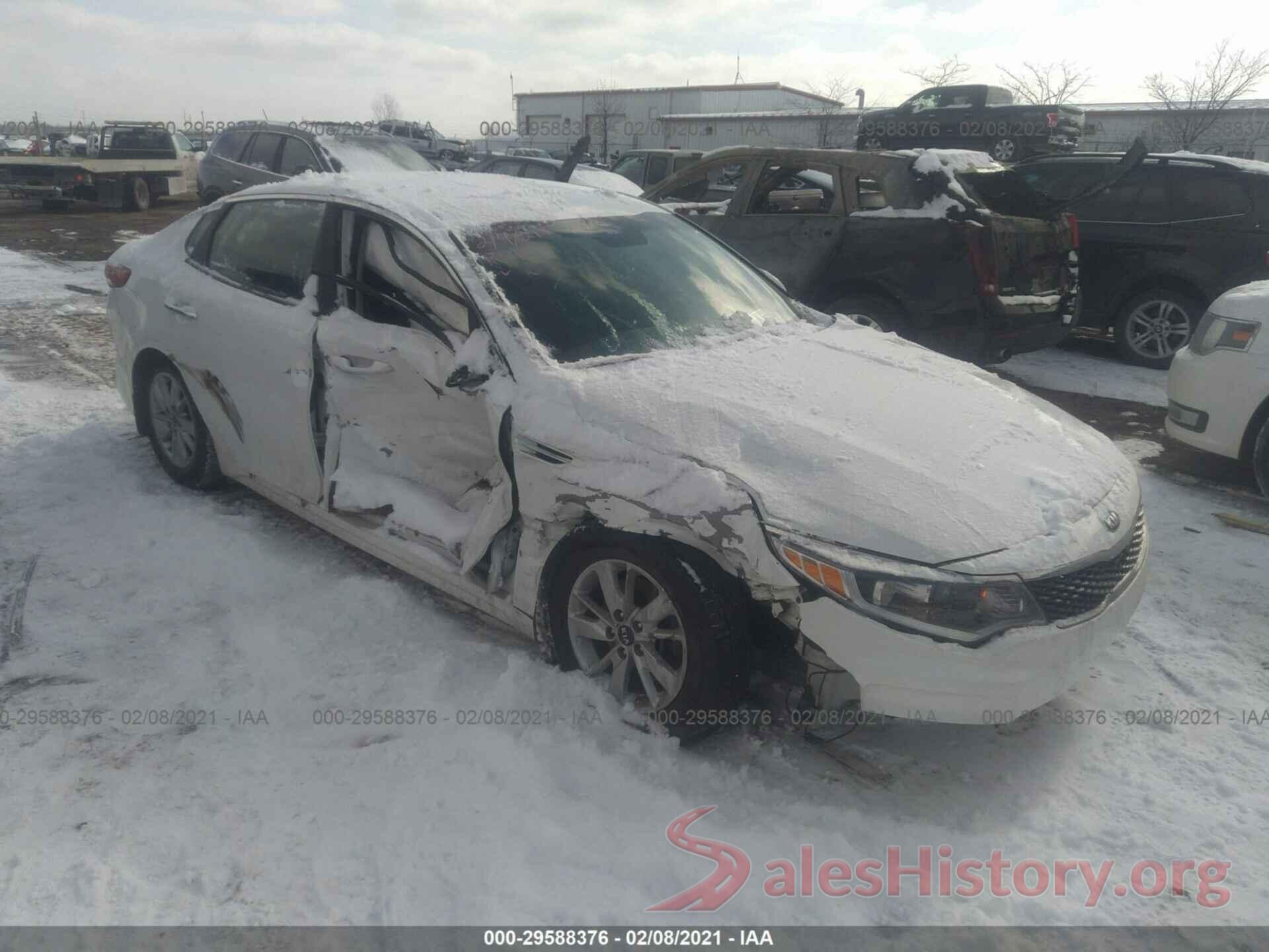 KNAGT4L31H5146308 2017 KIA OPTIMA