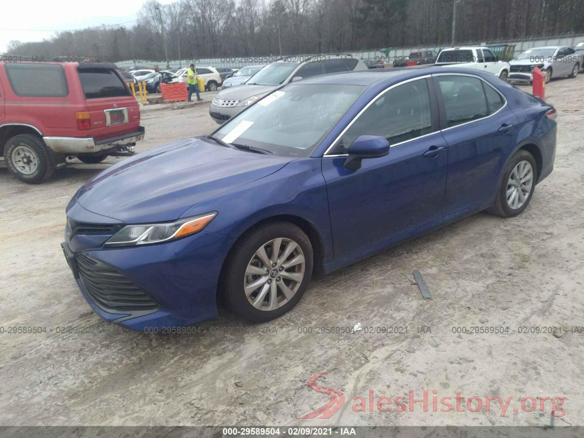 4T1B11HK0JU597027 2018 TOYOTA CAMRY