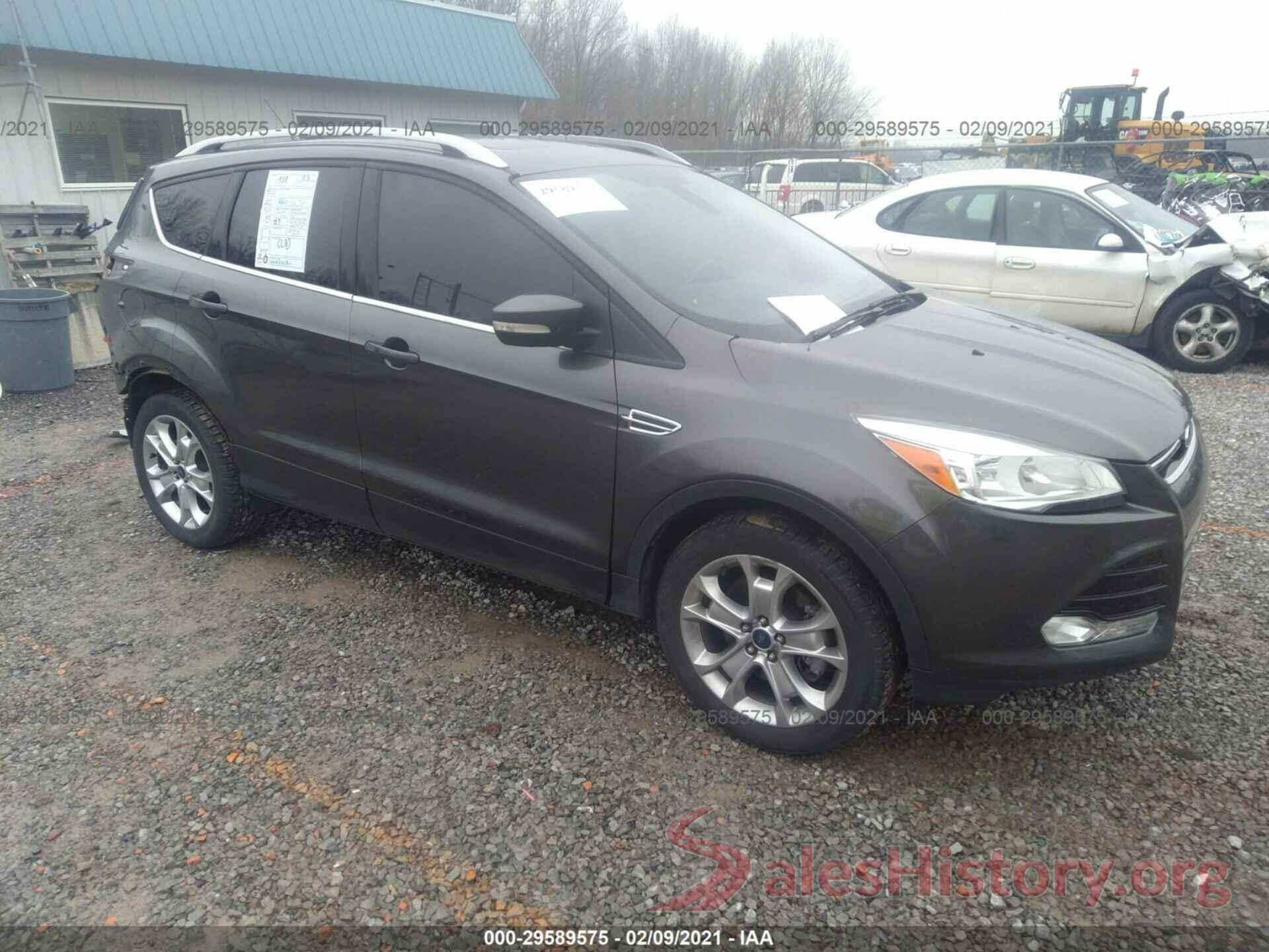 1FMCU9J96GUA21226 2016 FORD ESCAPE