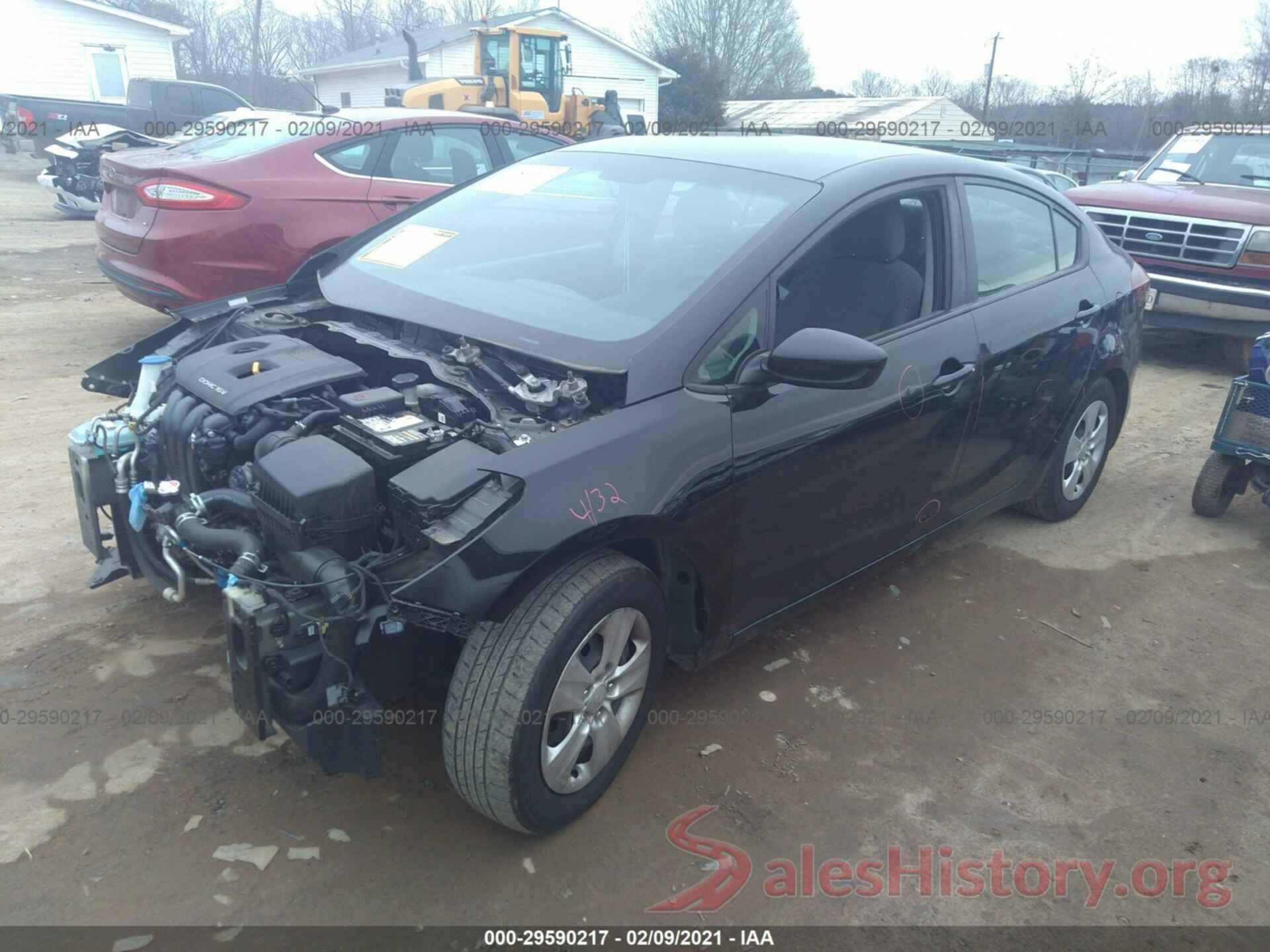 3KPFL4A75HE035608 2017 KIA FORTE