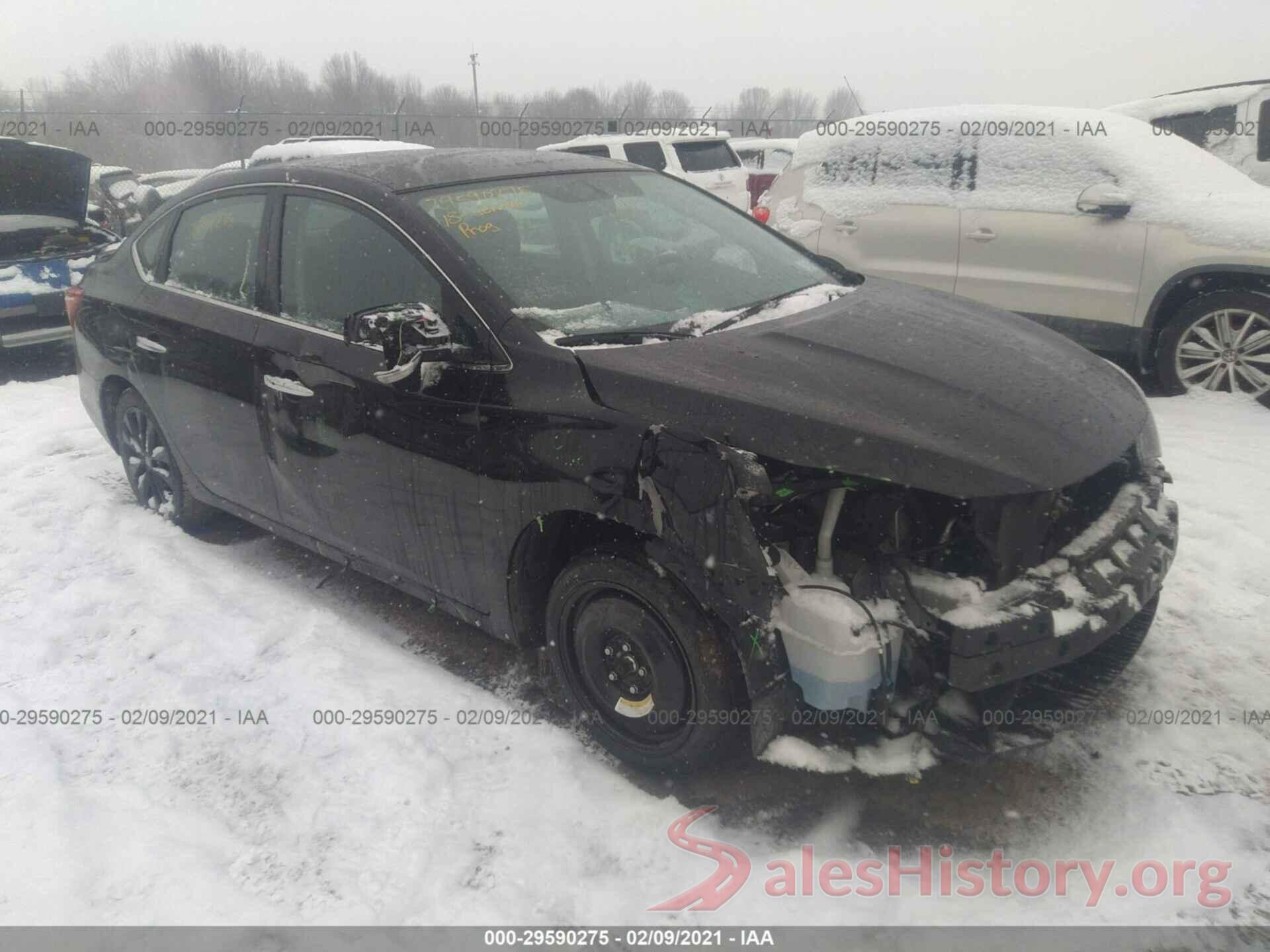 3N1AB7AP8JY236215 2018 NISSAN SENTRA