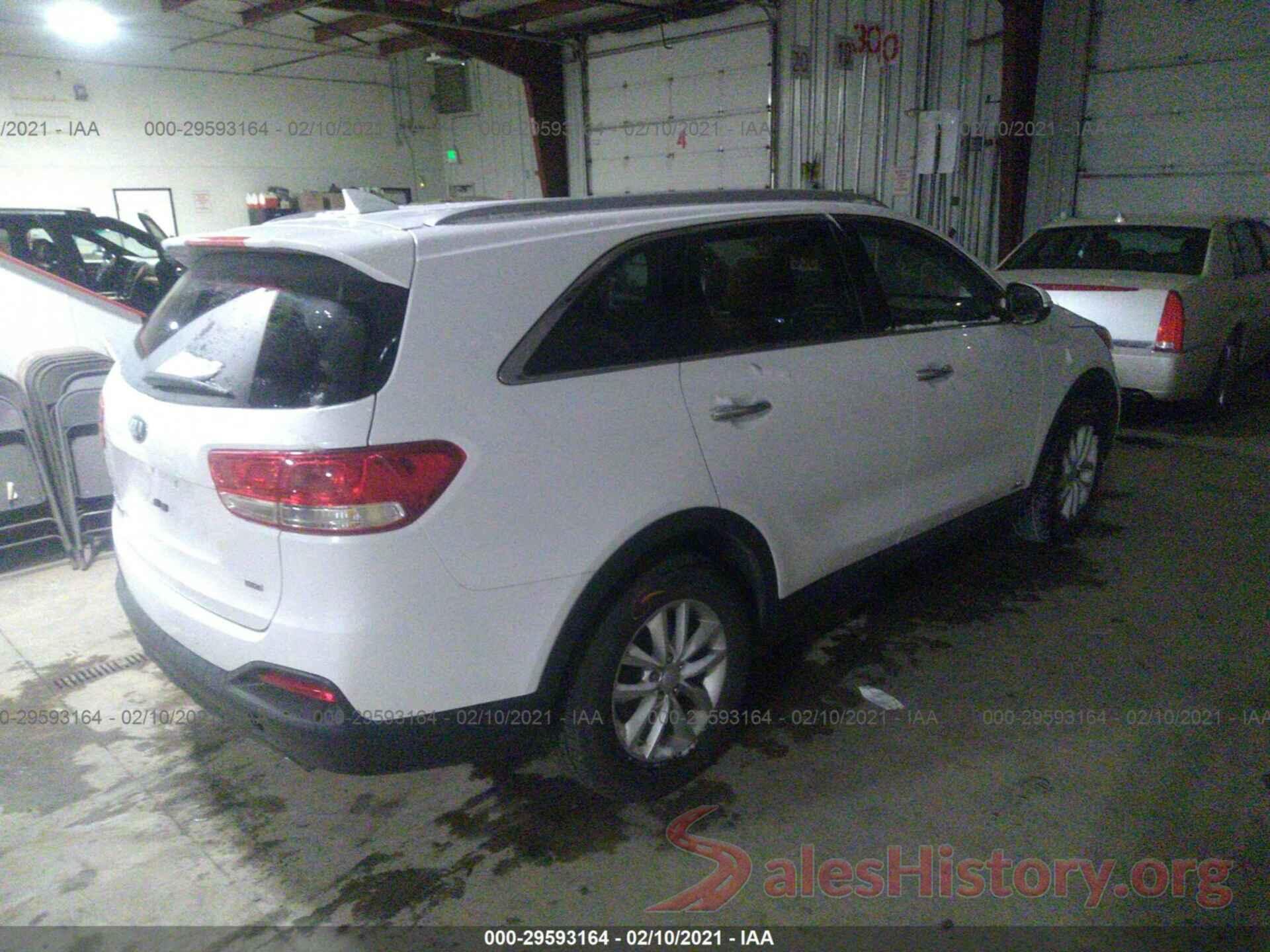 5XYPGDA36GG147938 2016 KIA SORENTO