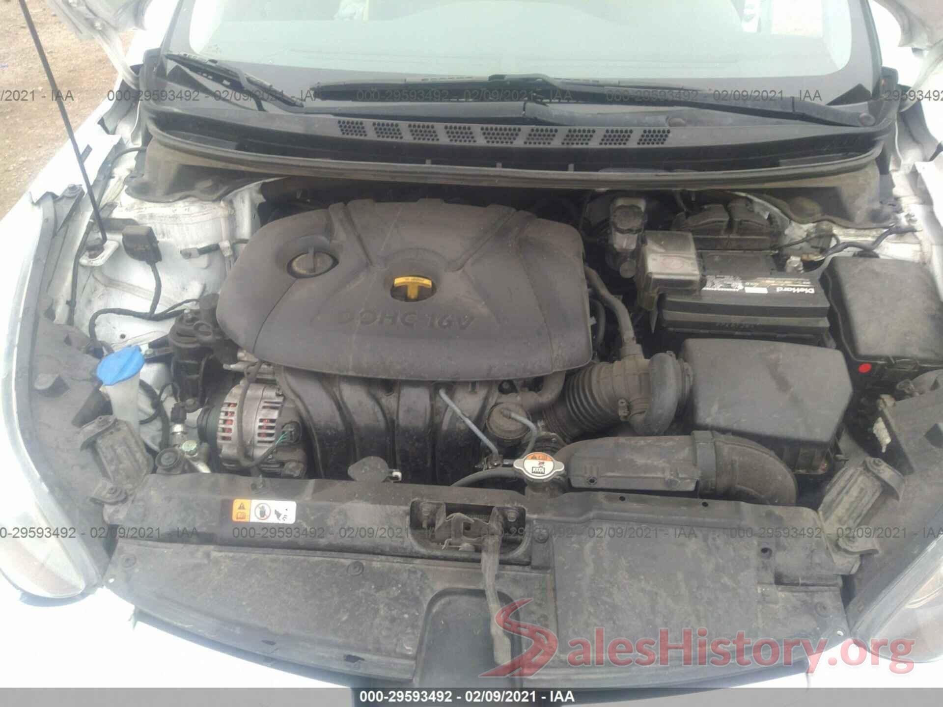 5NPDH4AE1GH661142 2016 HYUNDAI ELANTRA