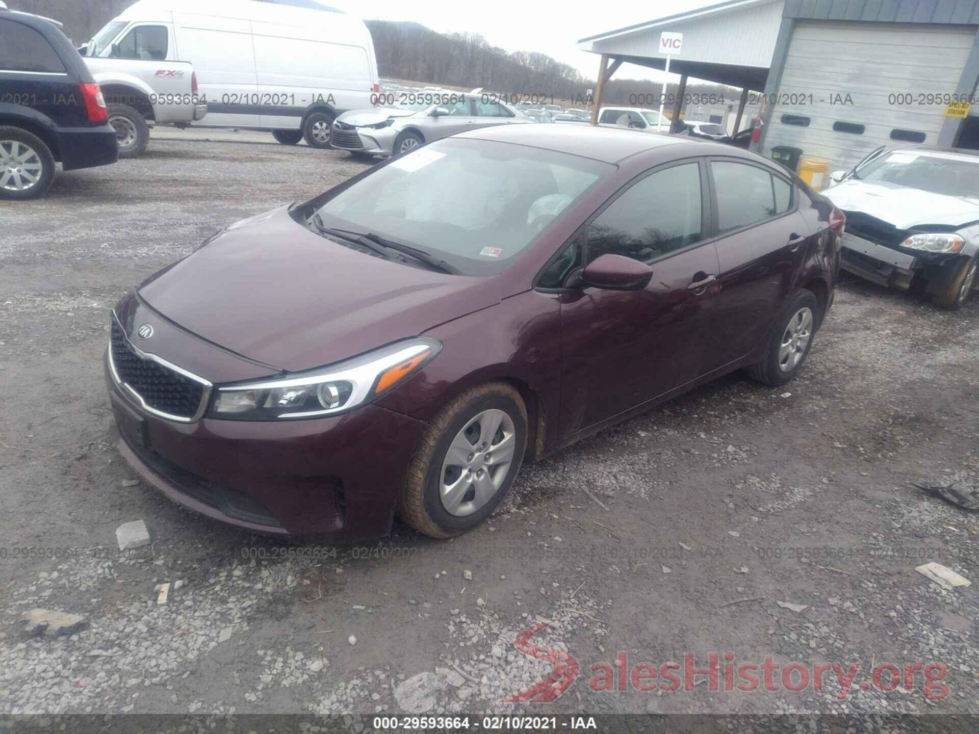 3KPFK4A7XHE150868 2017 KIA FORTE