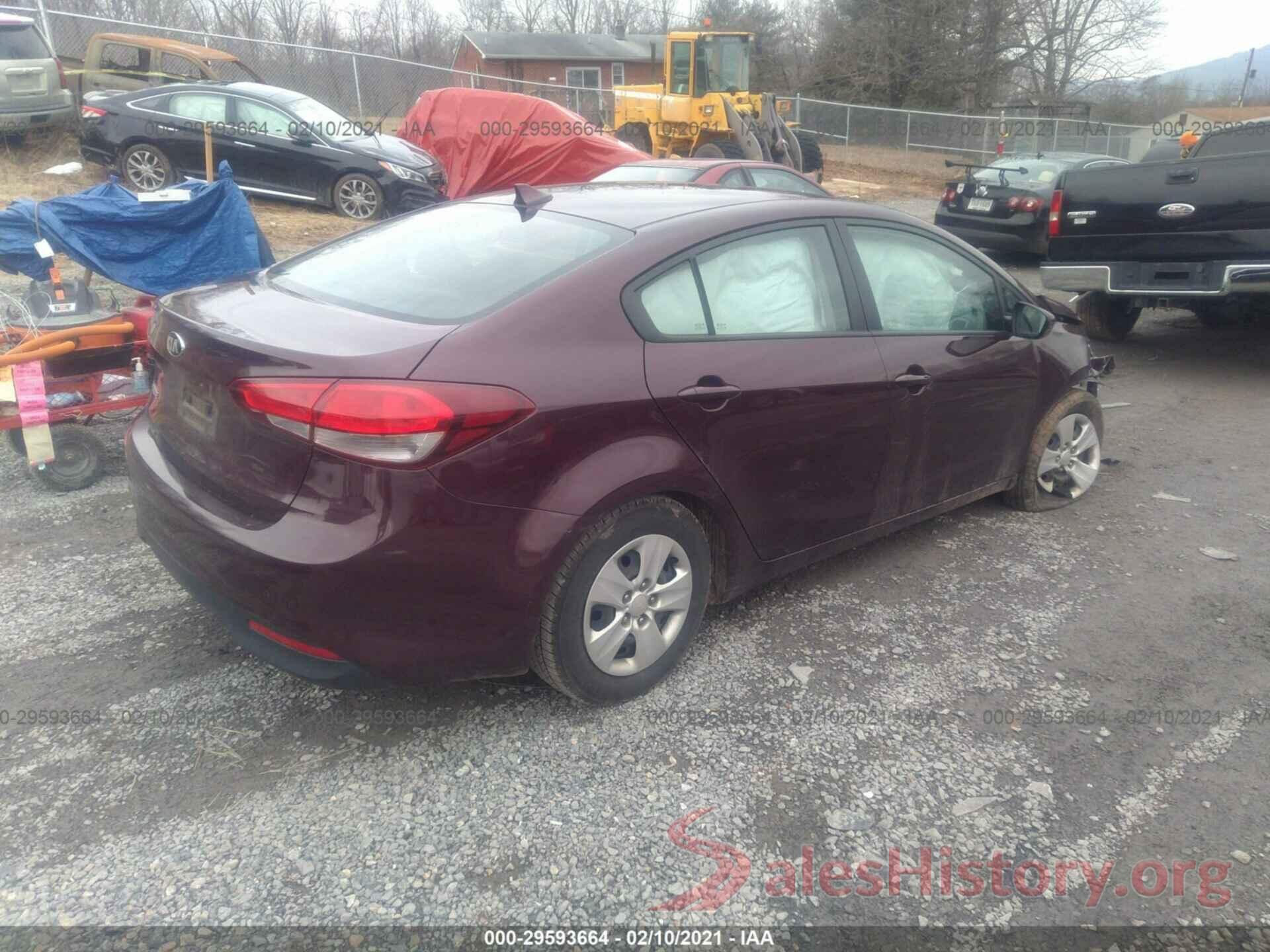 3KPFK4A7XHE150868 2017 KIA FORTE