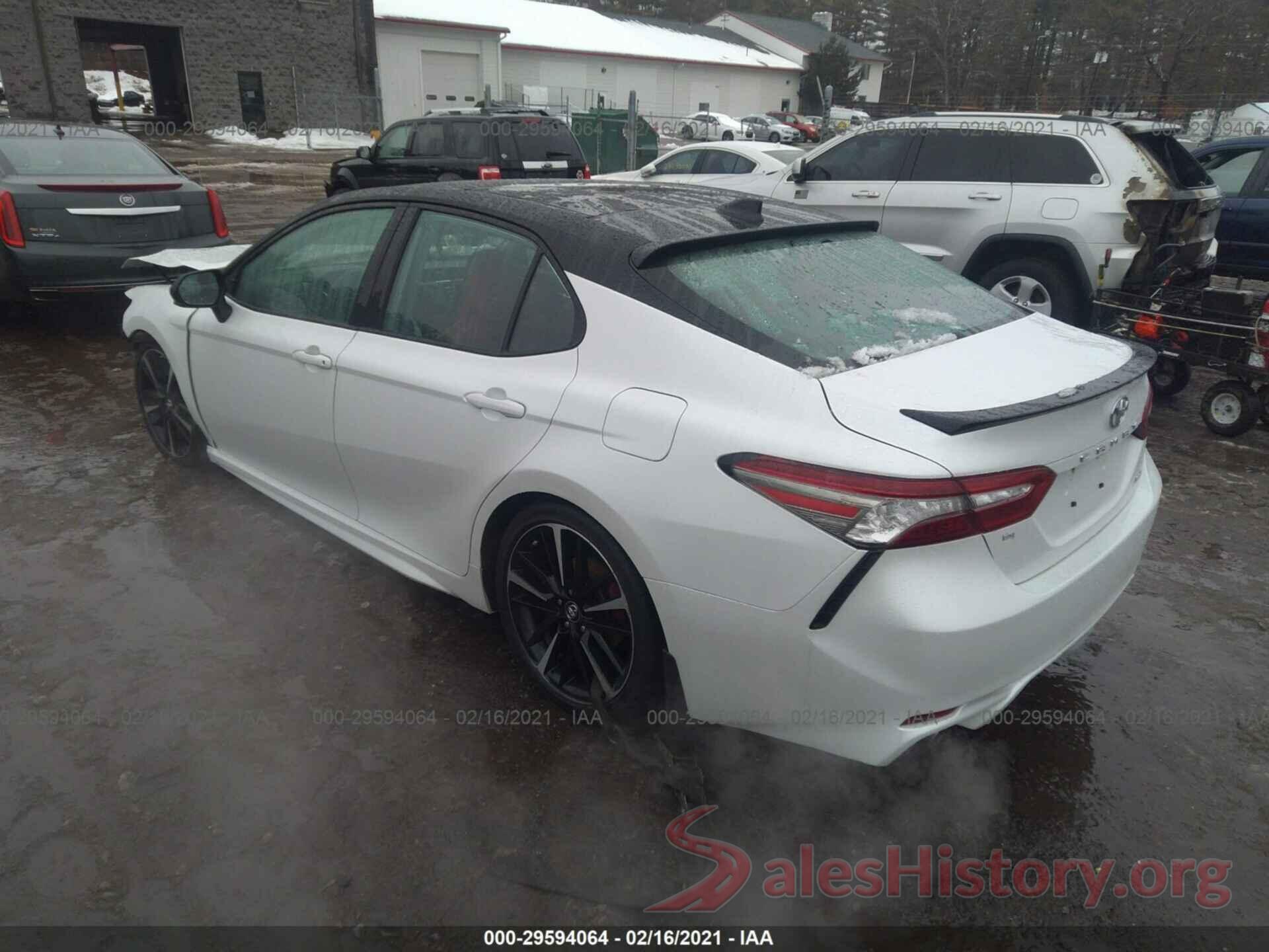 4T1B61HK9KU215449 2019 TOYOTA CAMRY