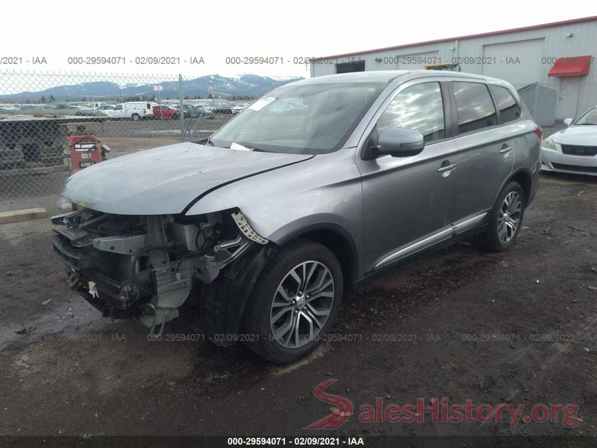 JA4AZ3A33HZ020734 2017 MITSUBISHI OUTLANDER