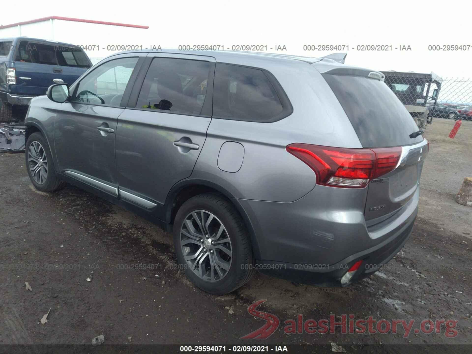 JA4AZ3A33HZ020734 2017 MITSUBISHI OUTLANDER