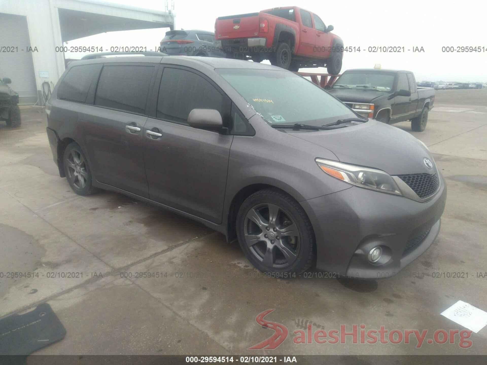 5TDXZ3DC6HS804094 2017 TOYOTA SIENNA