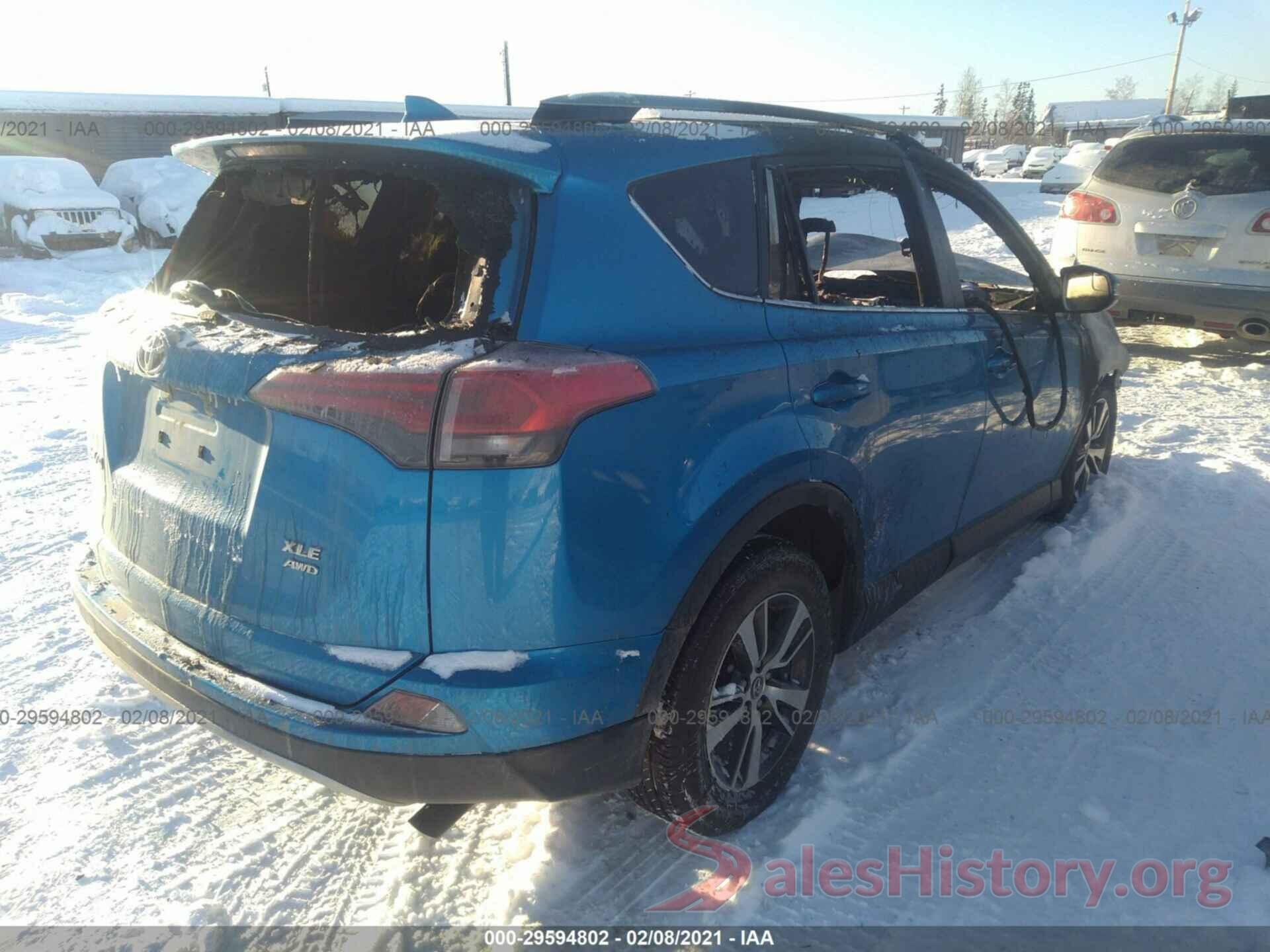 JTMRFREV3HJ703886 2017 TOYOTA RAV4