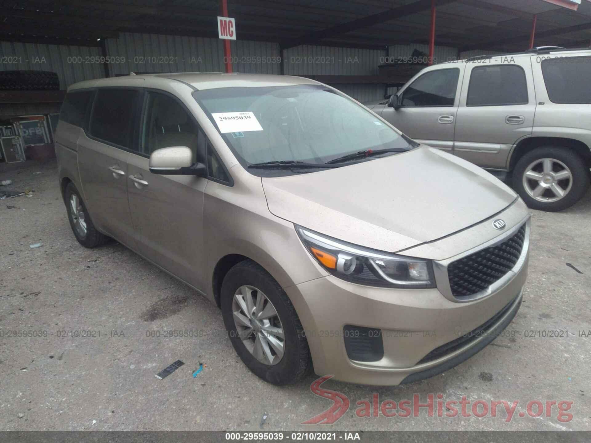 KNDMB5C11H6241717 2017 KIA SEDONA