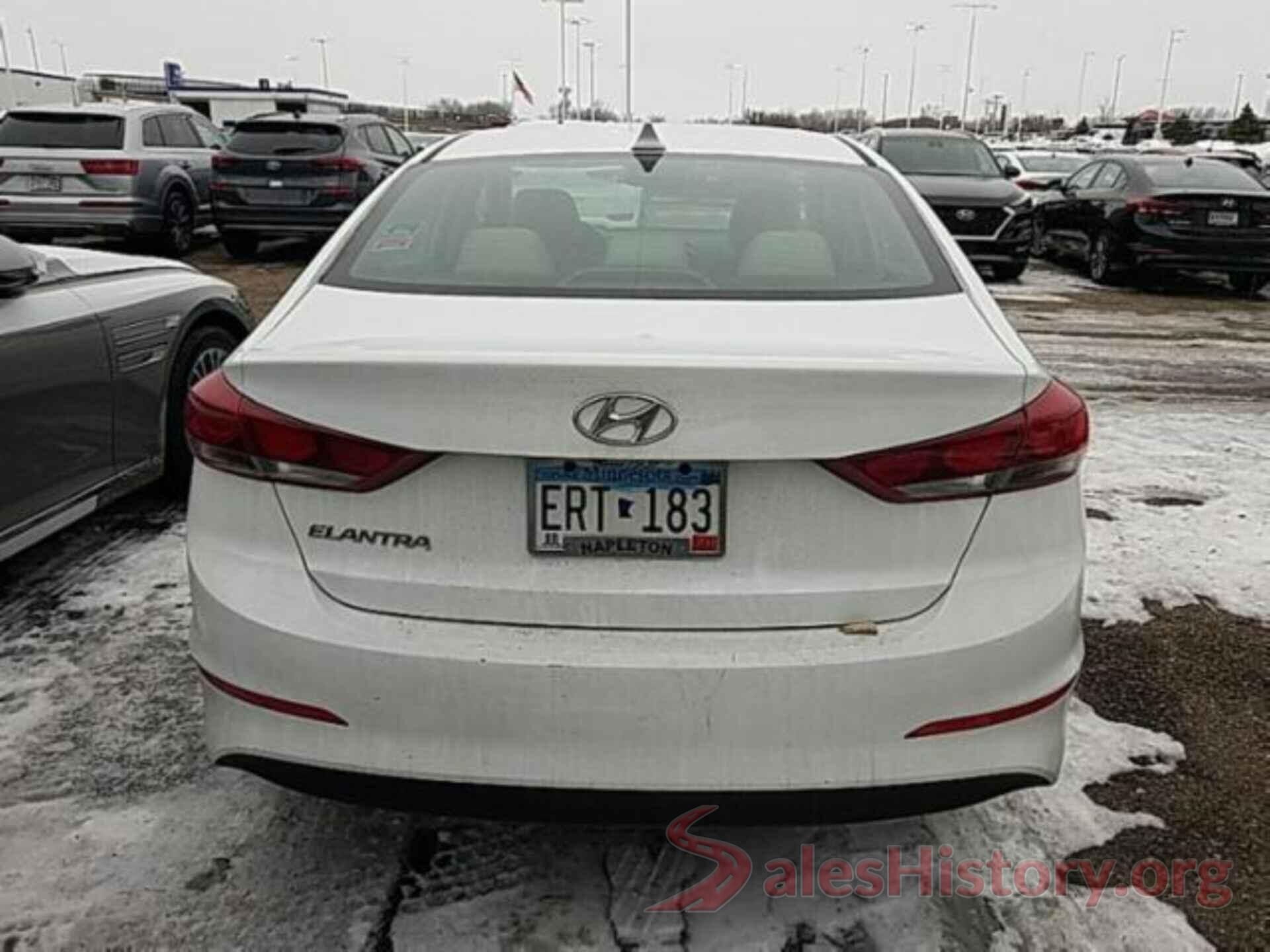 5NPD84LF3JH215166 2018 HYUNDAI ELANTRA