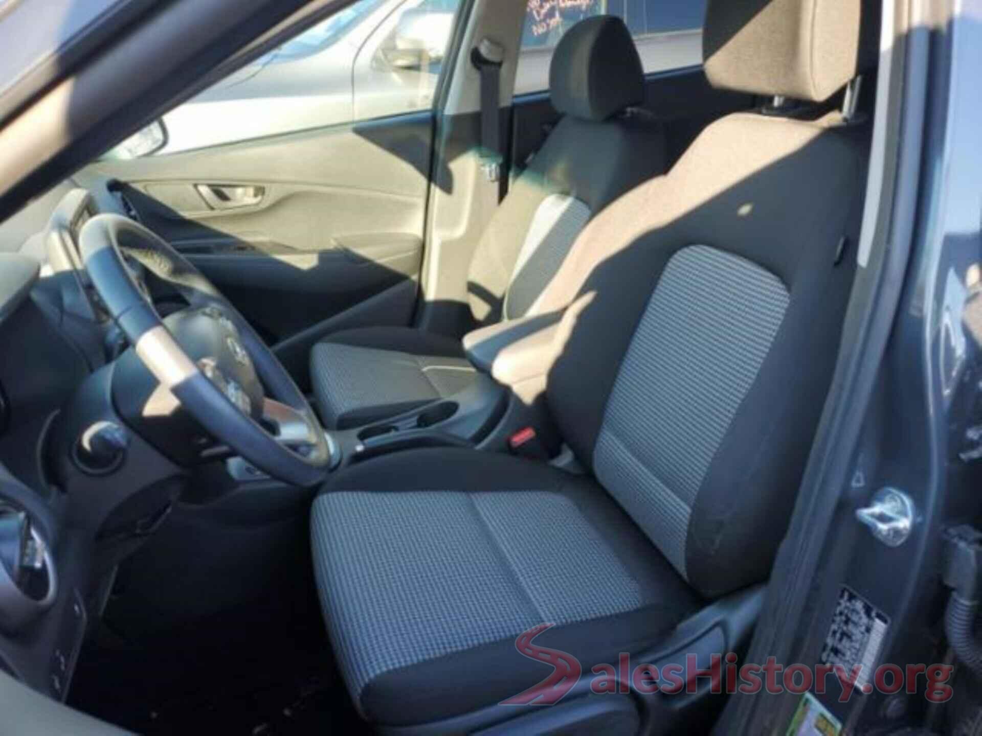 KM8K2CAA4JU129408 2018 HYUNDAI KONA