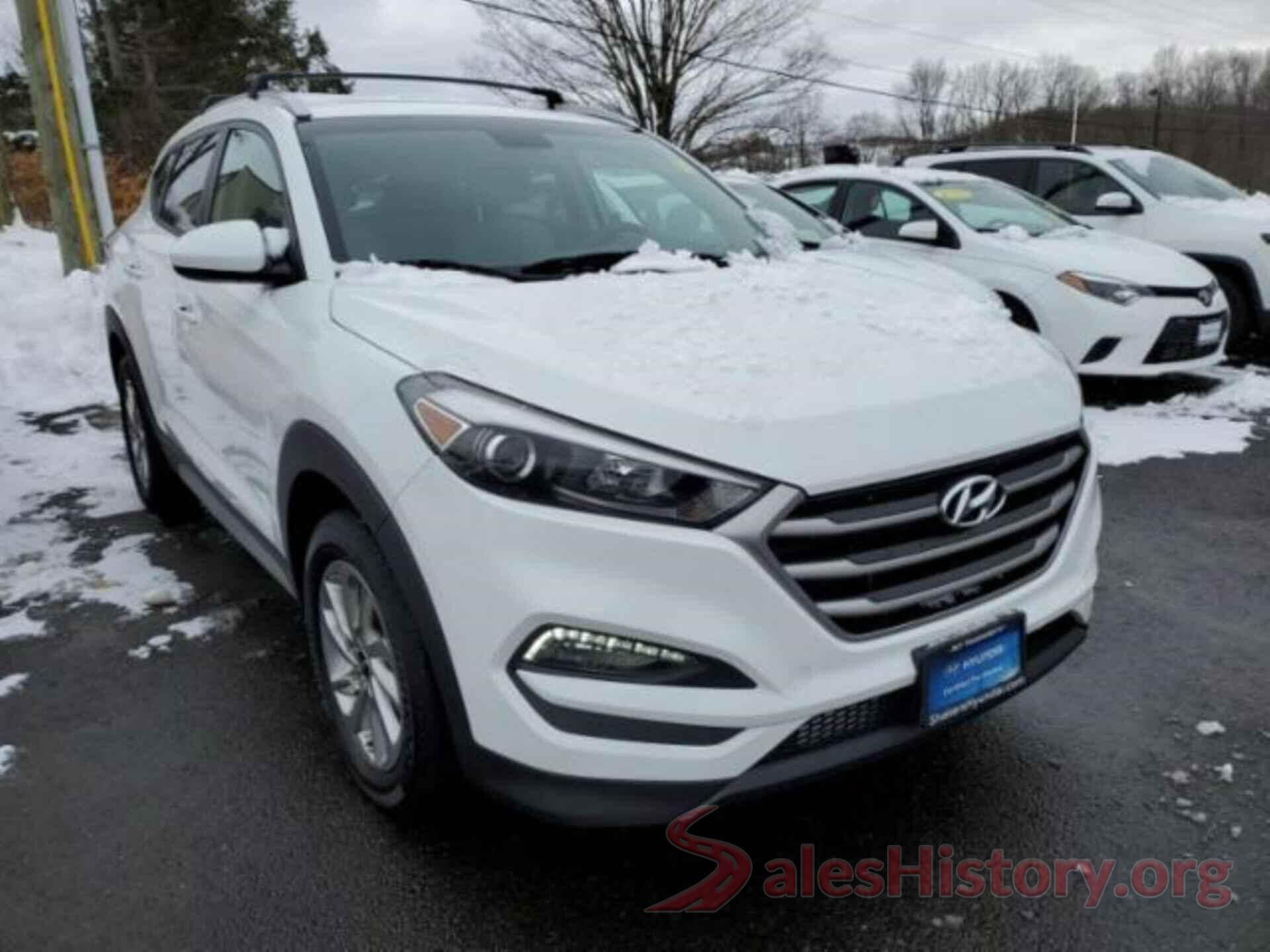 KM8J3CA44JU684619 2018 HYUNDAI TUCSON