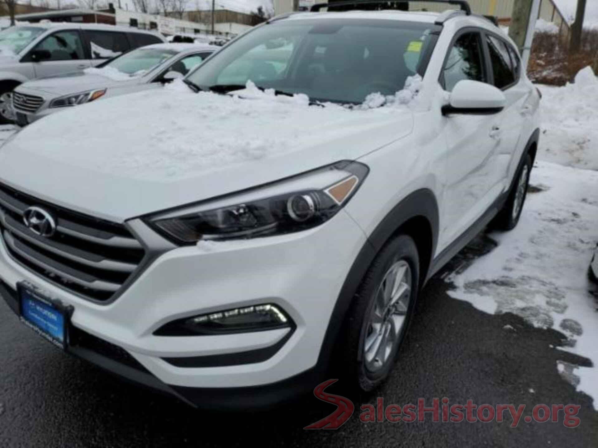 KM8J3CA44JU684619 2018 HYUNDAI TUCSON