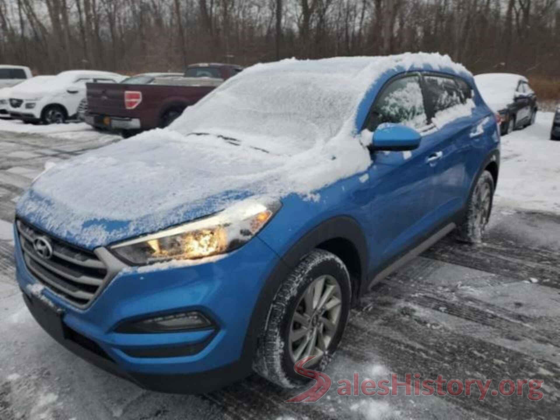 KM8J3CA40HU566173 2017 HYUNDAI TUCSON