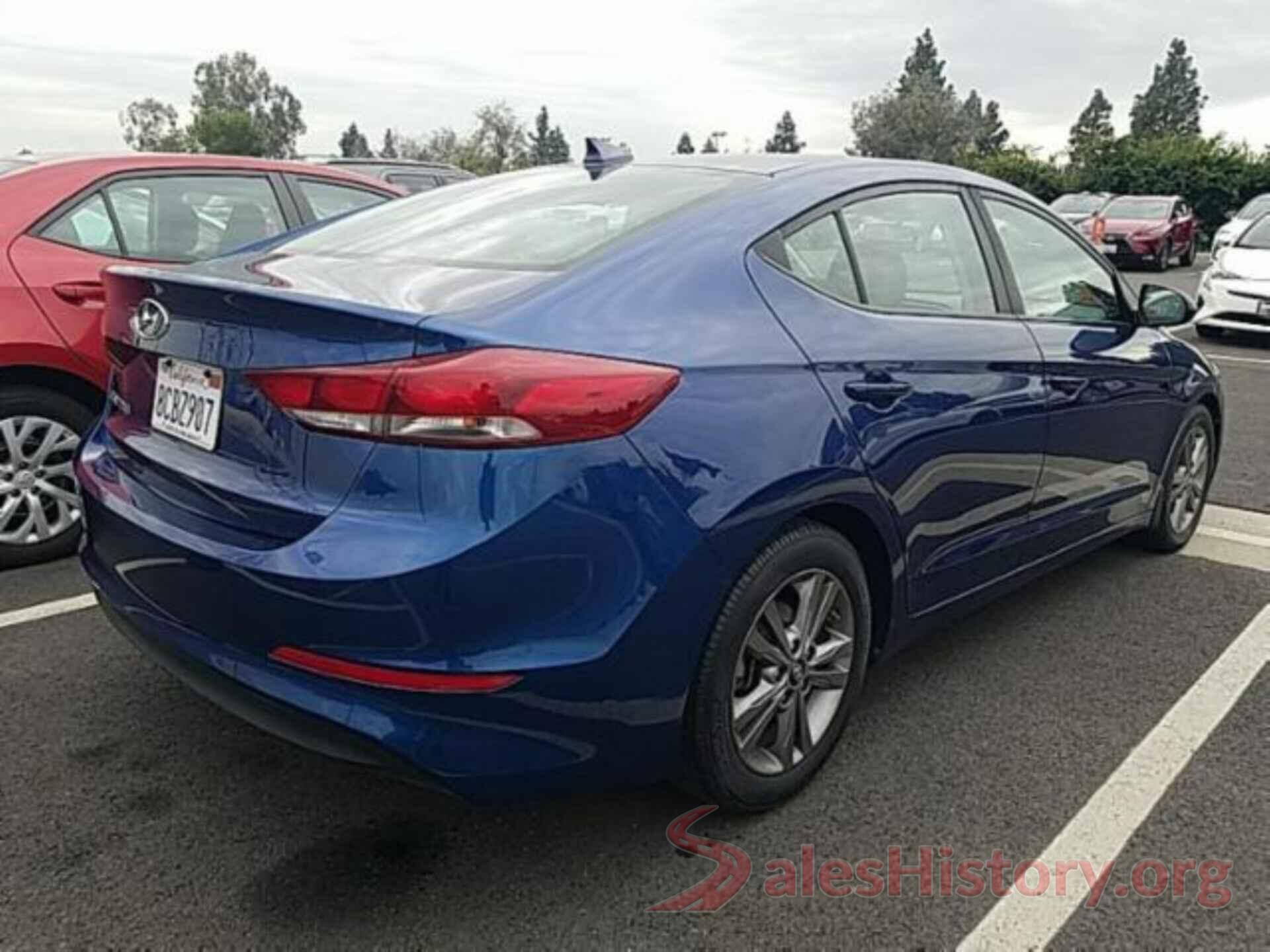 5NPD84LF4JH247690 2018 HYUNDAI ELANTRA