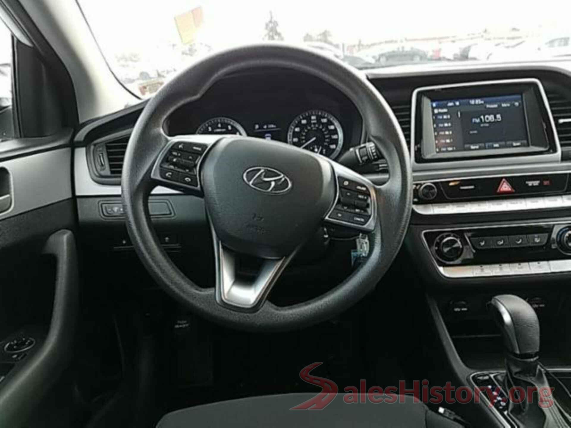 5NPE24AF1JH599635 2018 HYUNDAI SONATA