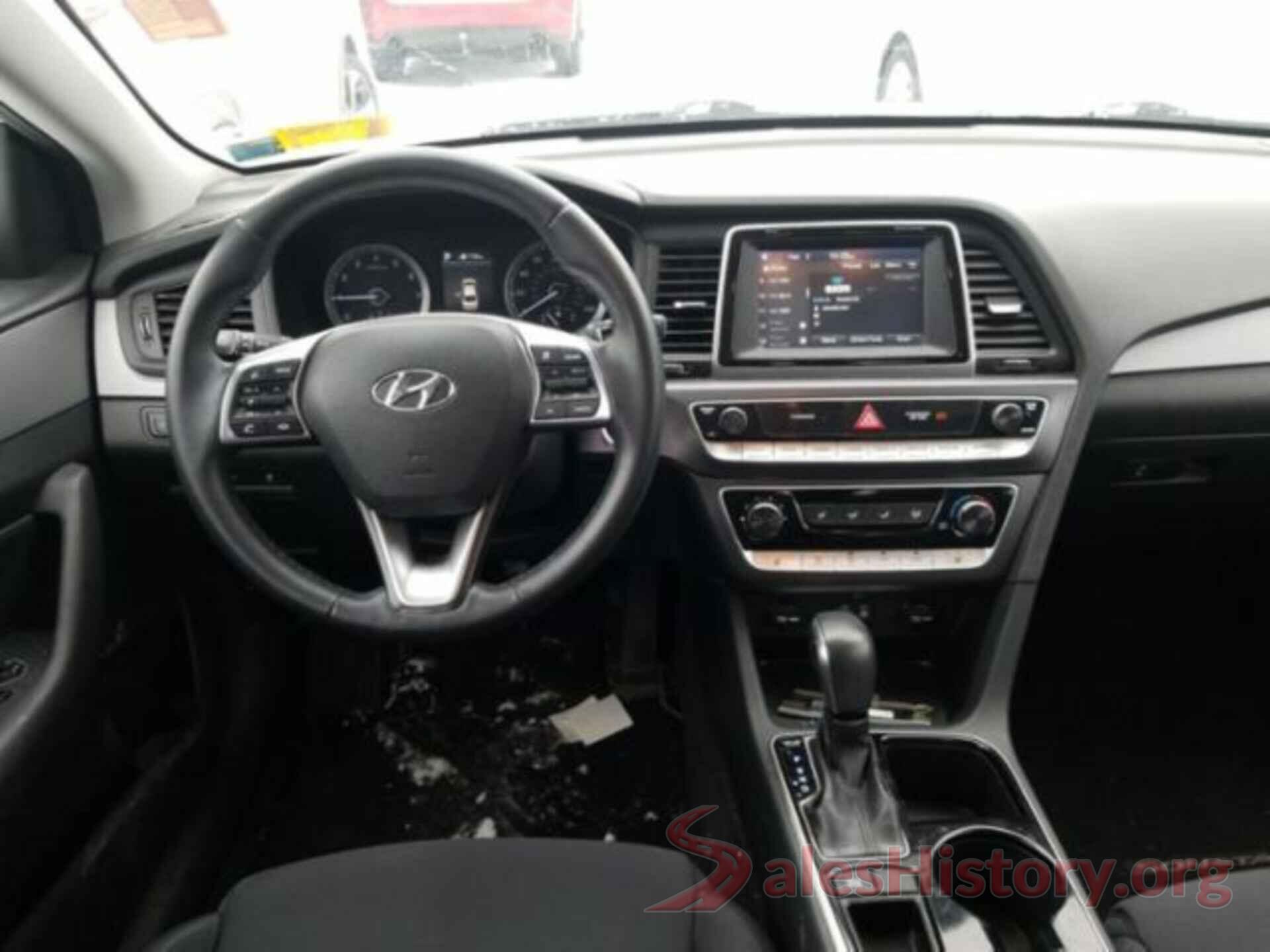 5NPE34AF4JH608096 2018 HYUNDAI SONATA