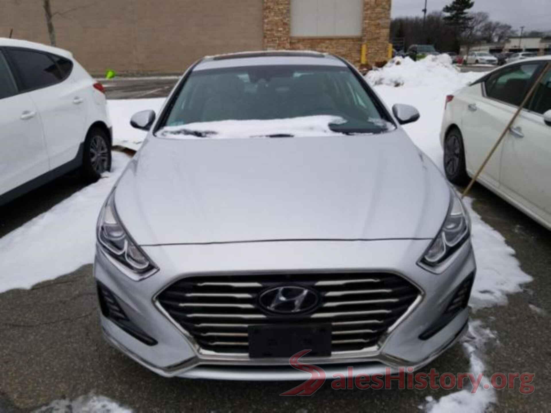 5NPE34AFXJH605011 2018 HYUNDAI SONATA