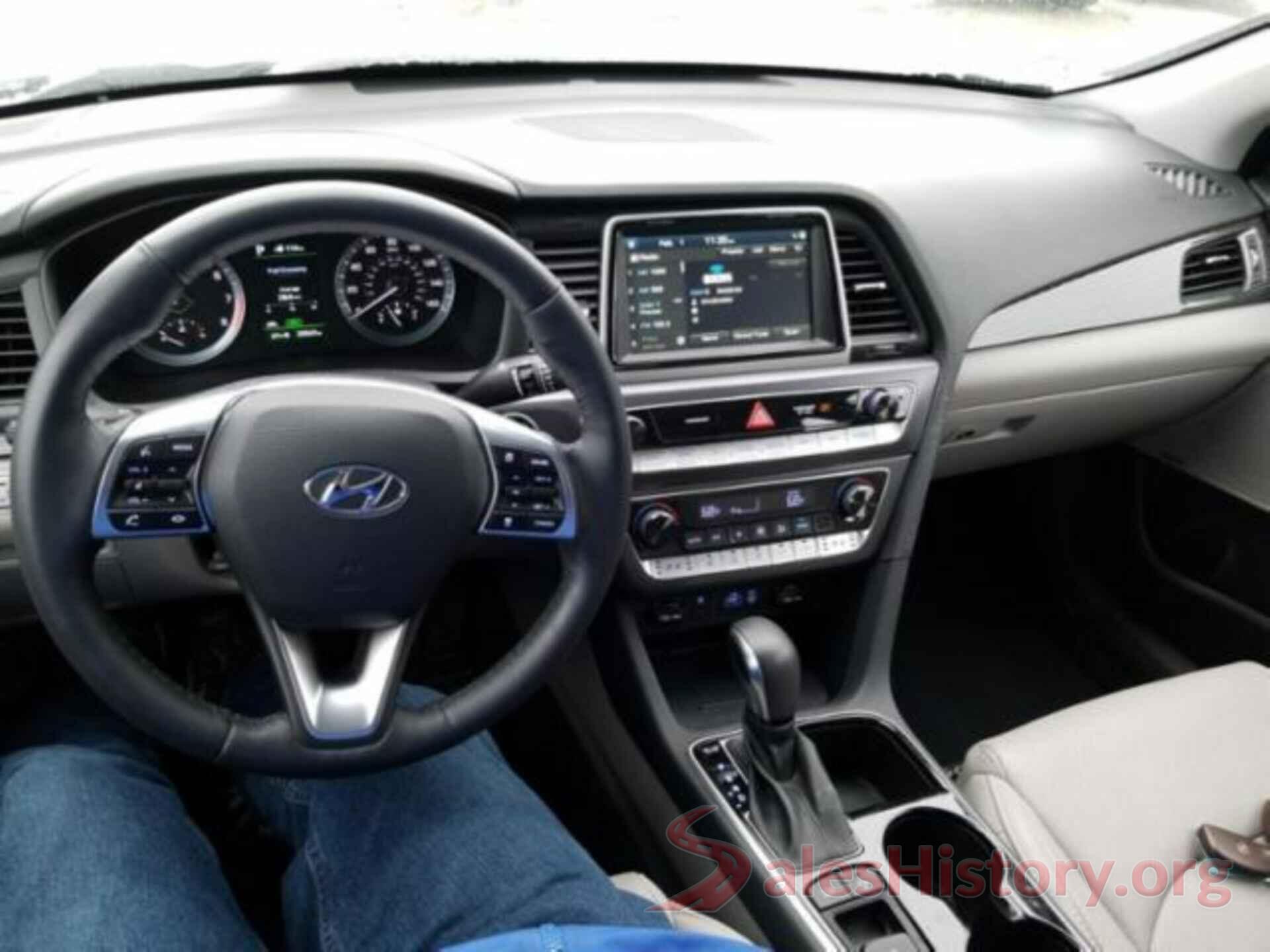 5NPE34AFXJH605011 2018 HYUNDAI SONATA