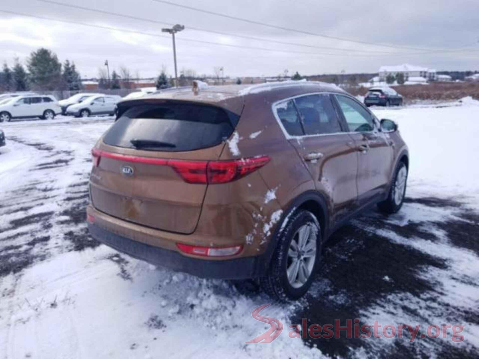 KNDPMCAC8J7393638 2018 KIA SPORTAGE