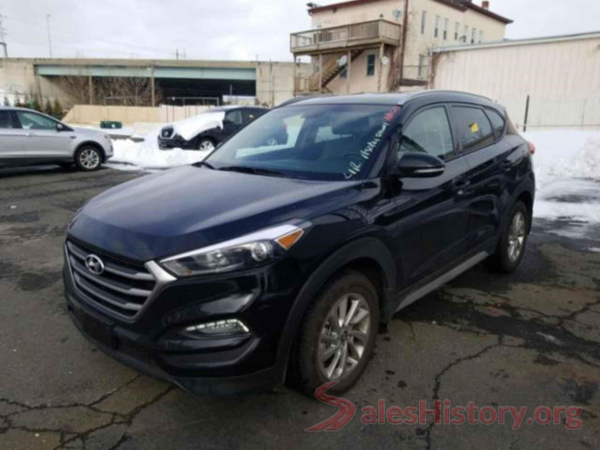 KM8J3CA41JU619243 2018 HYUNDAI TUCSON