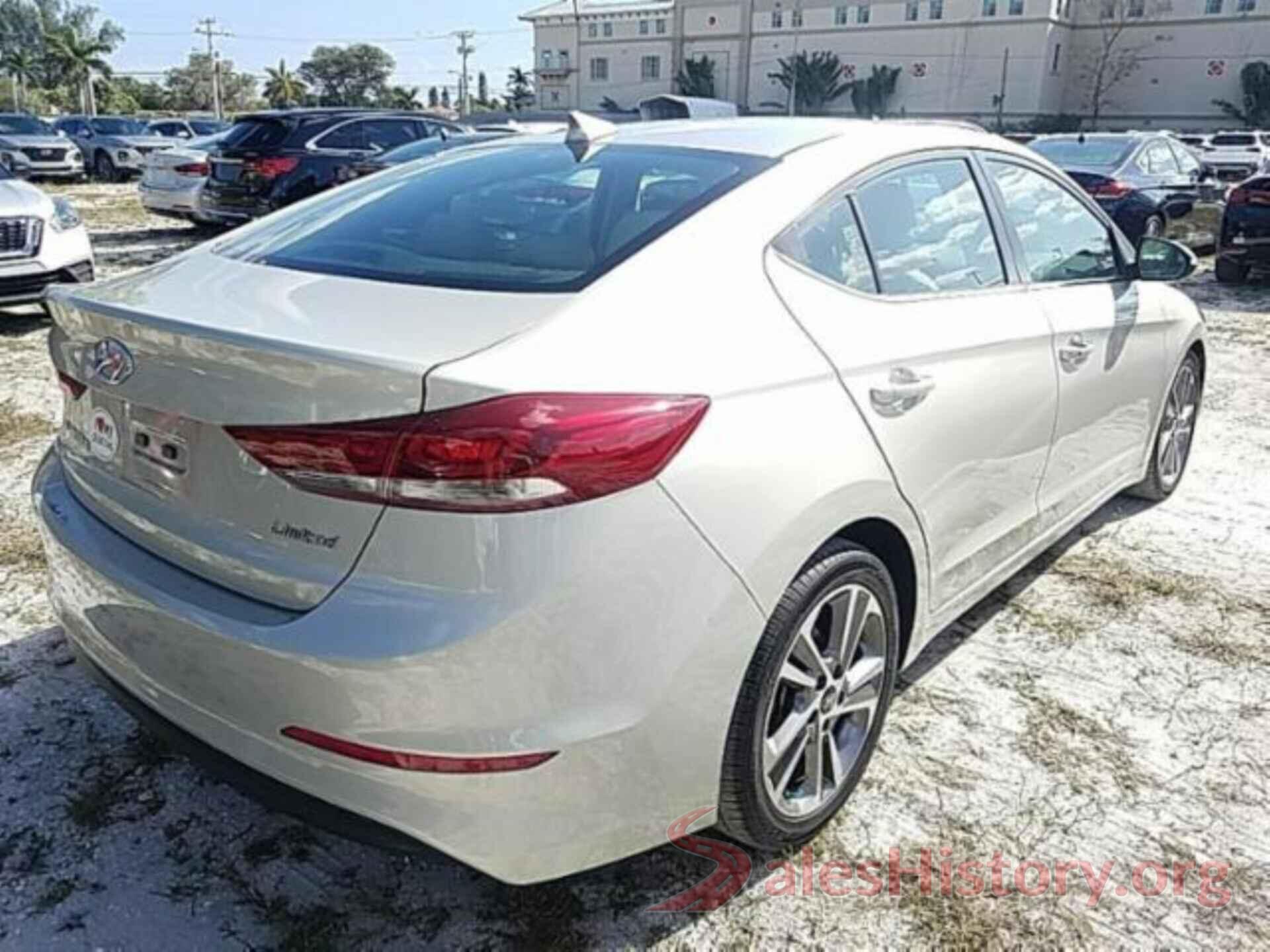 5NPD84LF5JH218411 2018 HYUNDAI ELANTRA